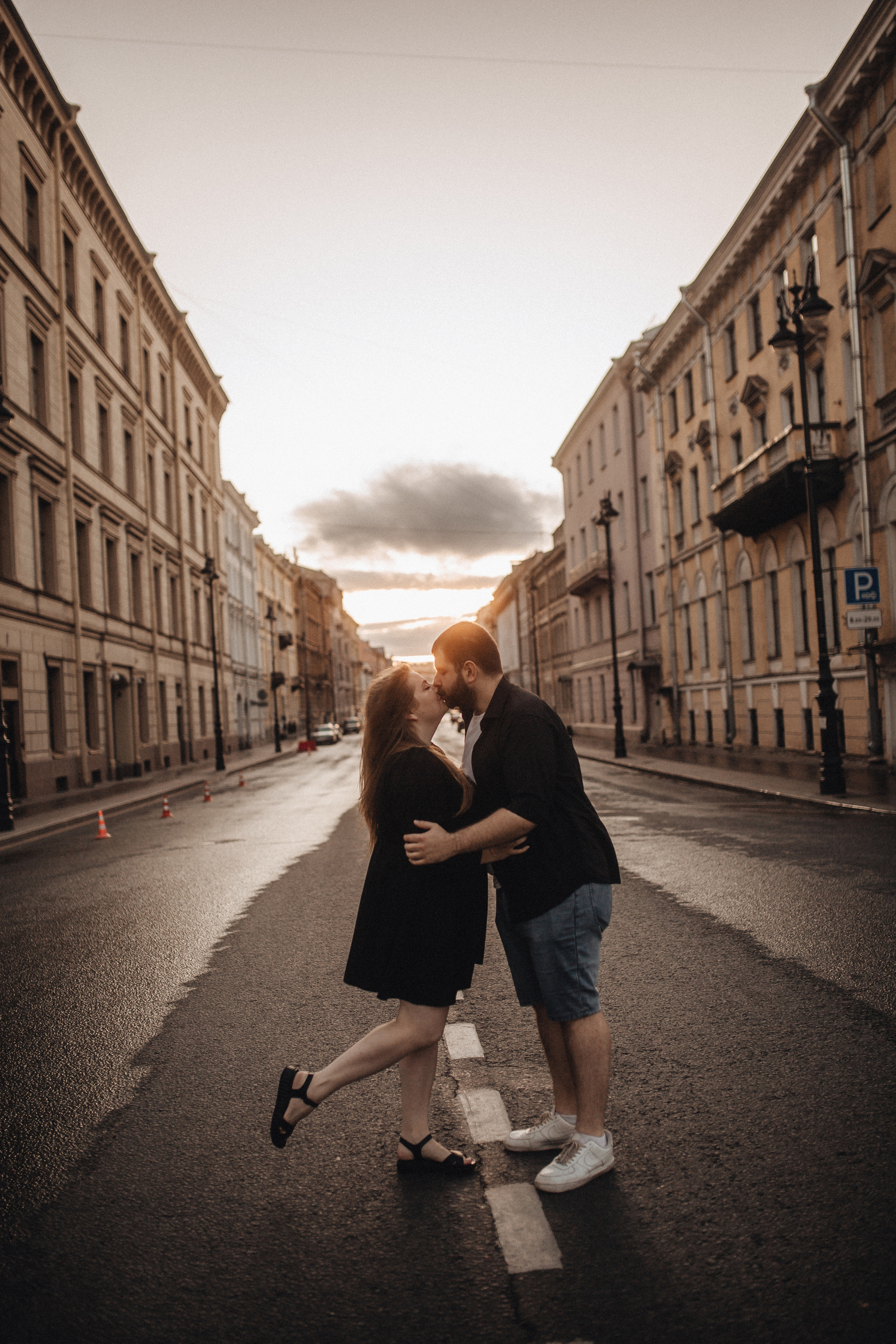 Видели ночь, гуляли всю ночь до утра. Фотограф в Санкт Петербурге Лара Великова