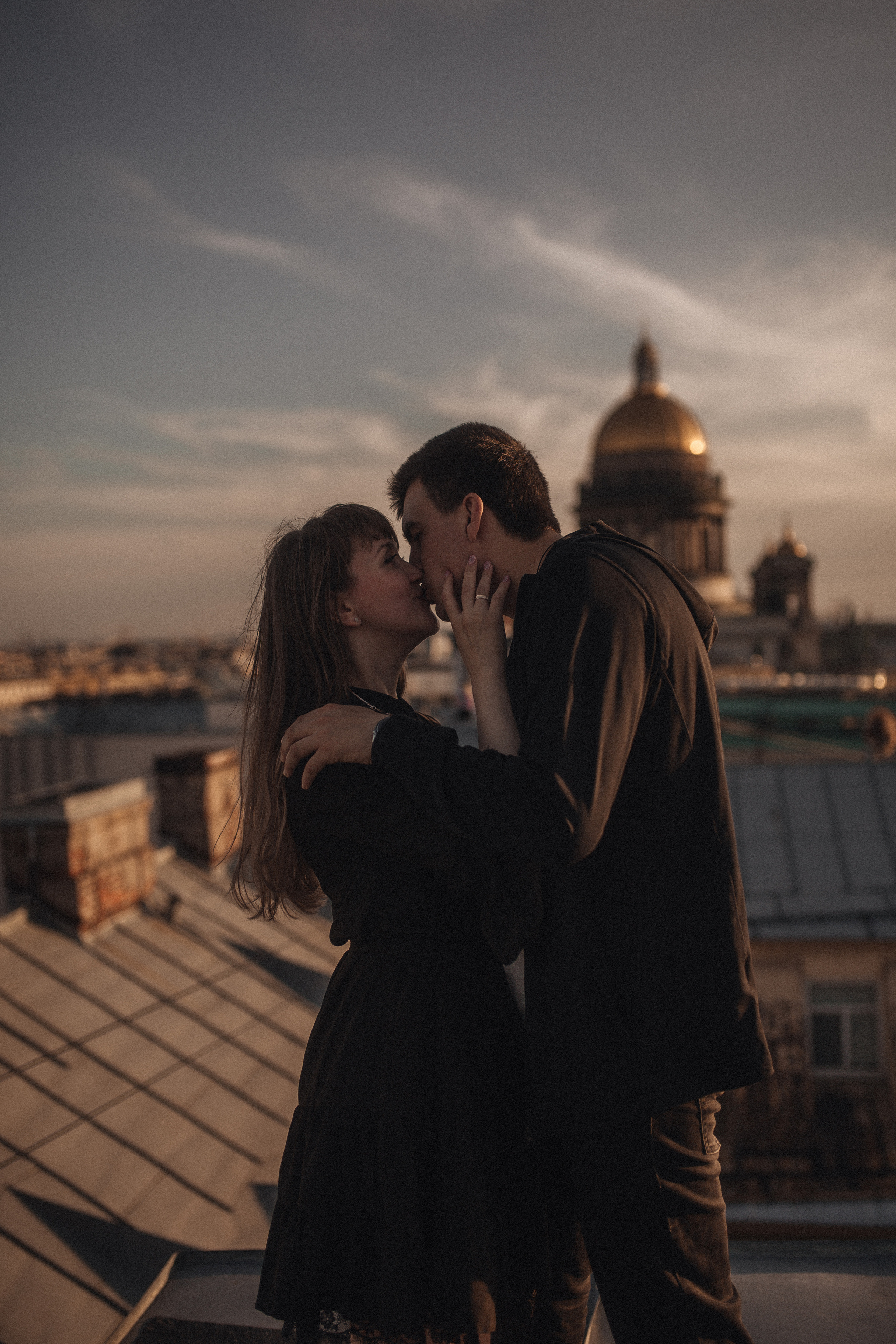 Закат на крыше. Фотограф в Санкт Петербурге Лара Великова