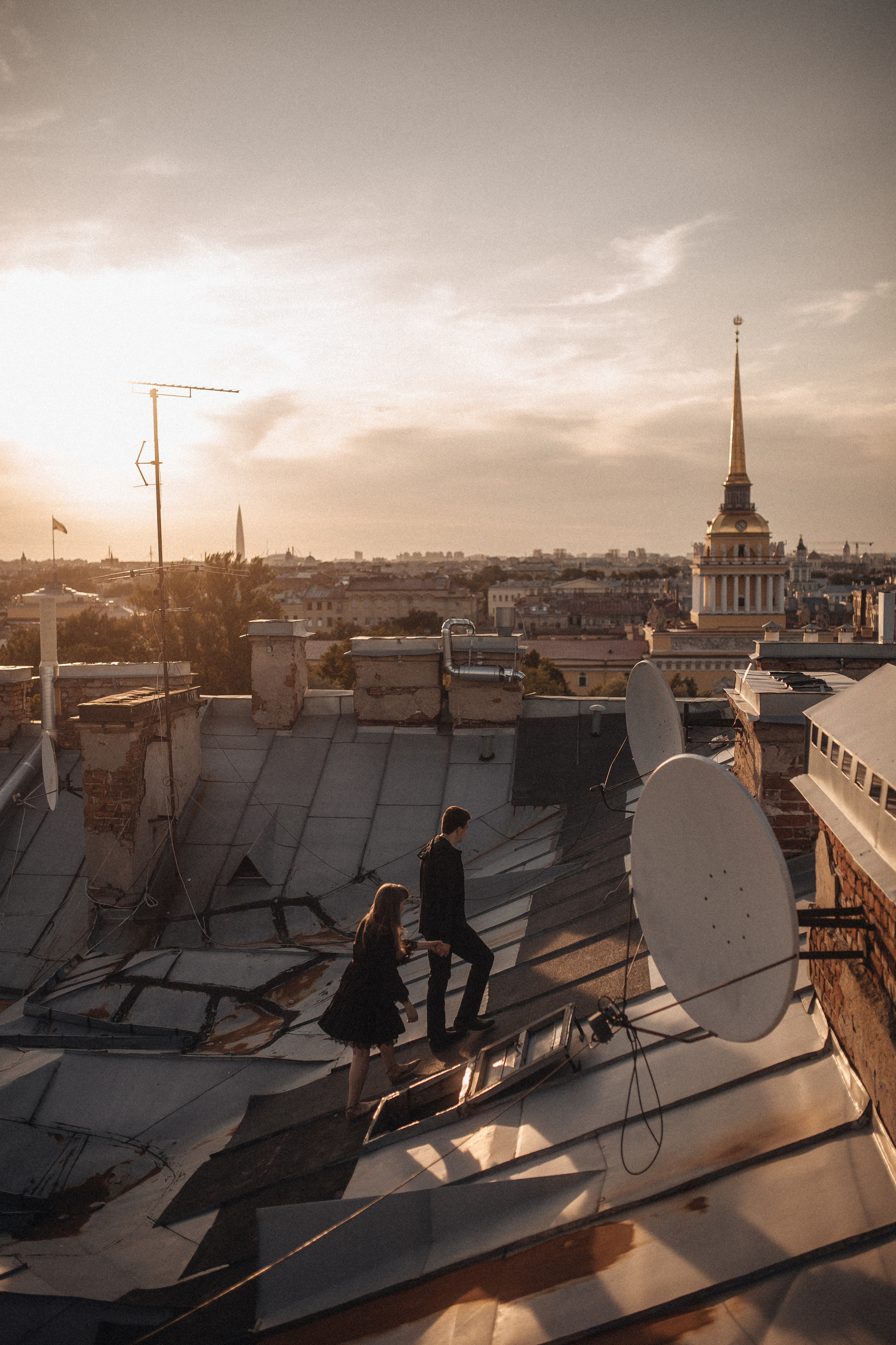 Закат на крыше. Фотограф в Санкт Петербурге Лара Великова