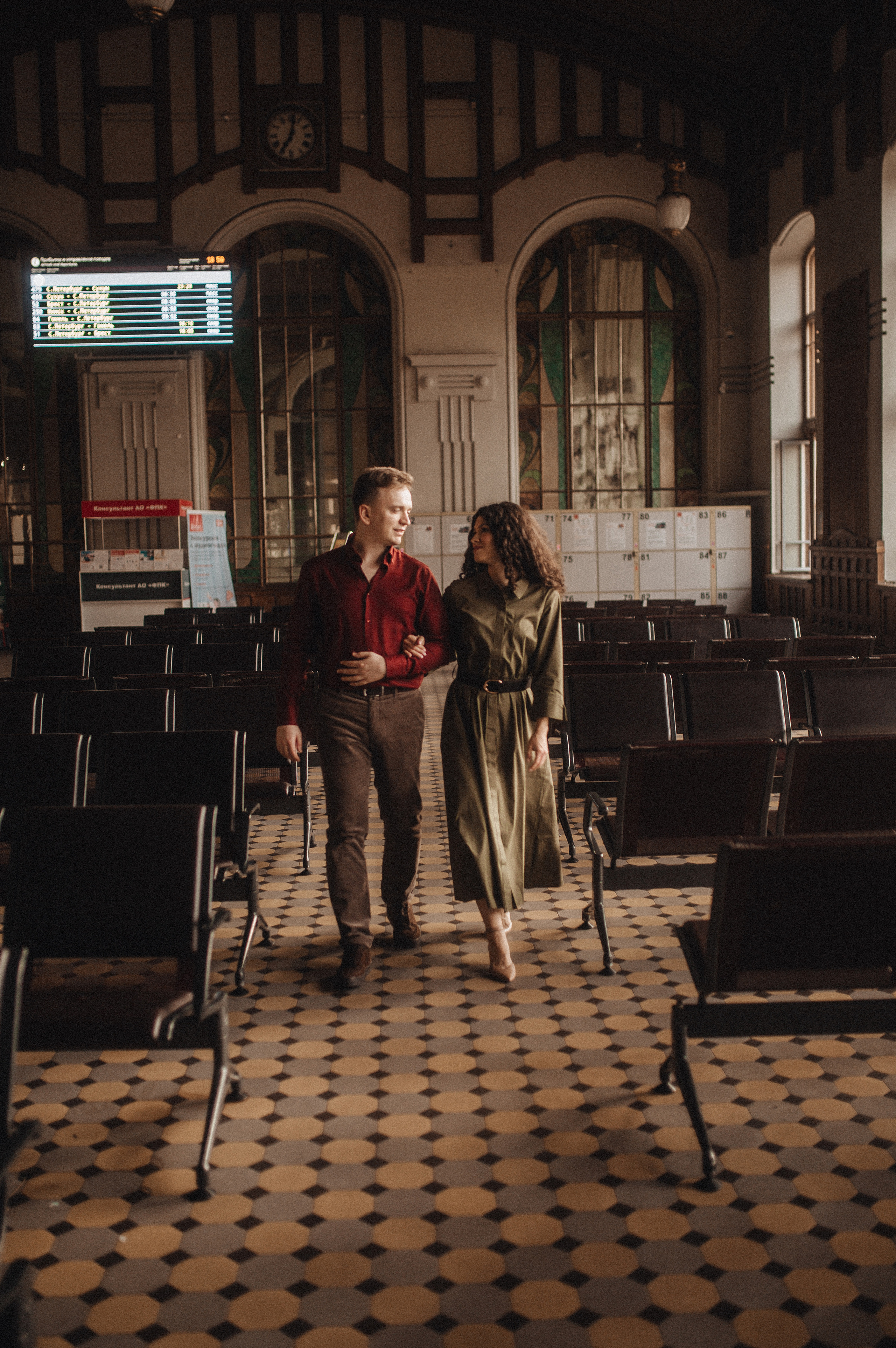 Вокзал для двоих. Фотограф в Санкт Петербурге Лара Великова