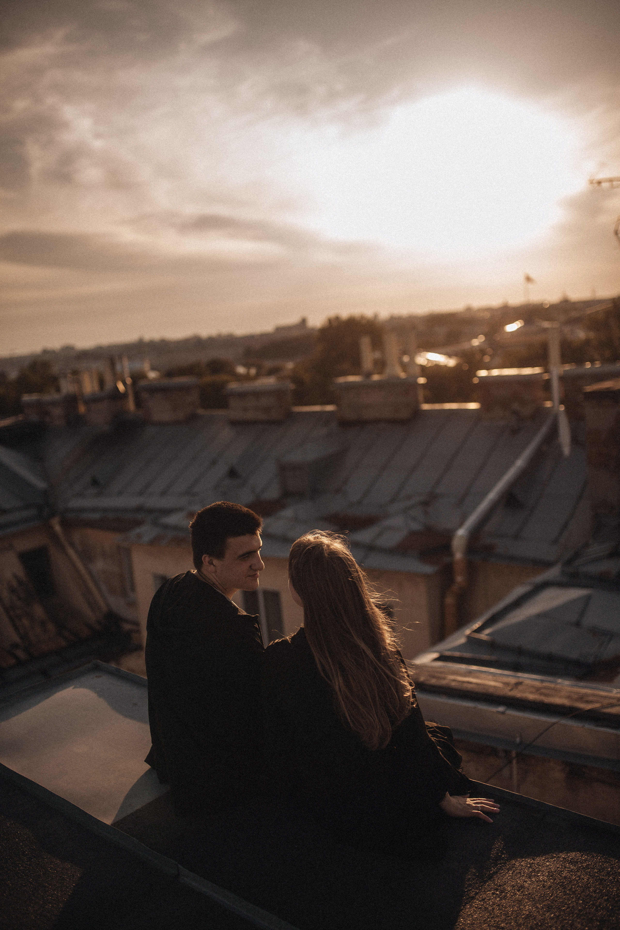 Закат на крыше. Фотограф в Санкт Петербурге Лара Великова