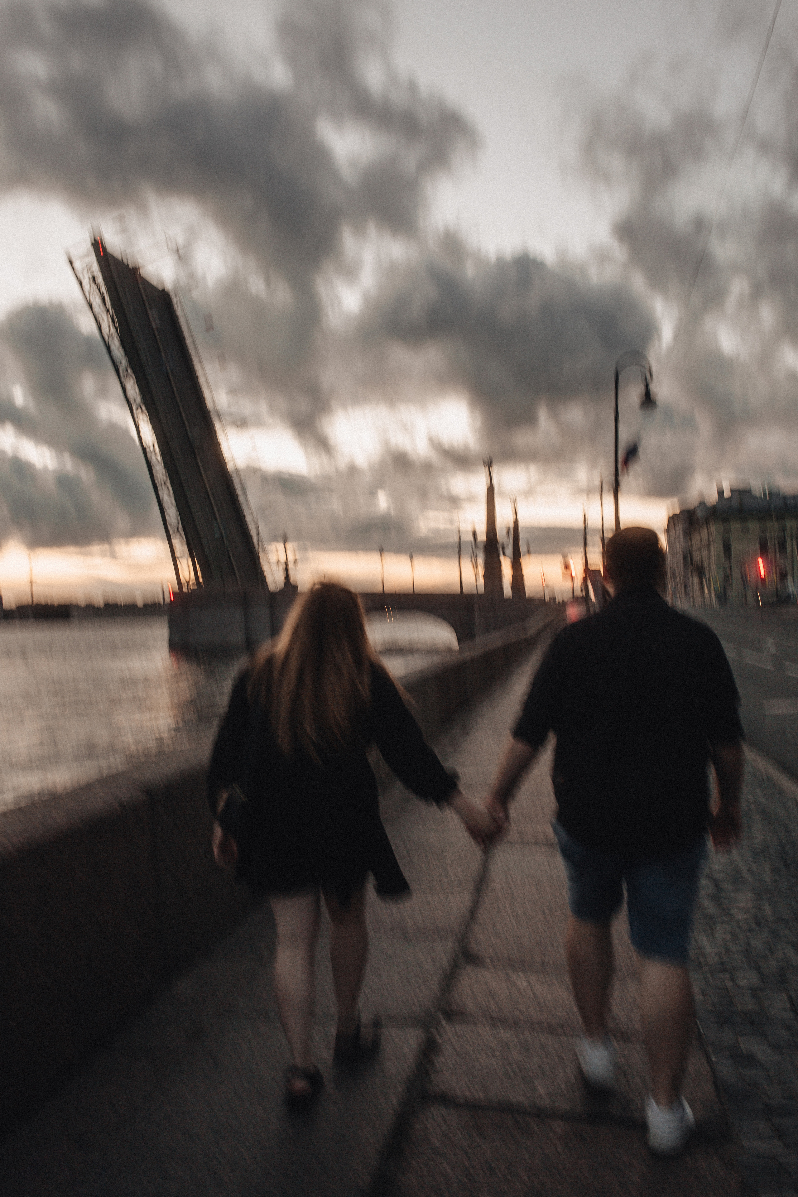 Видели ночь, гуляли всю ночь до утра. Фотограф в Санкт Петербурге Лара Великова