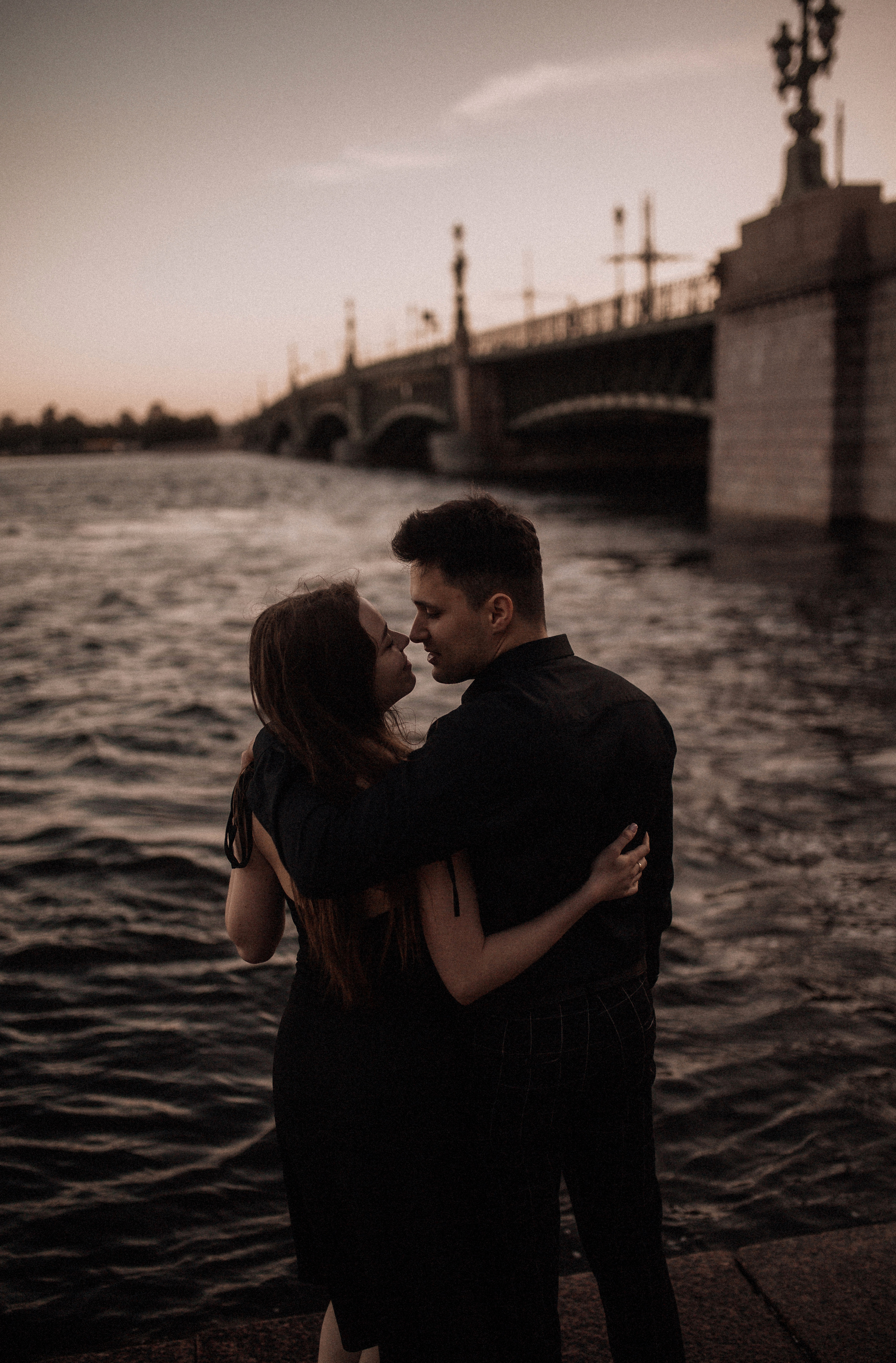 От заката до рассвета. Фотограф в Санкт Петербурге Лара Великова