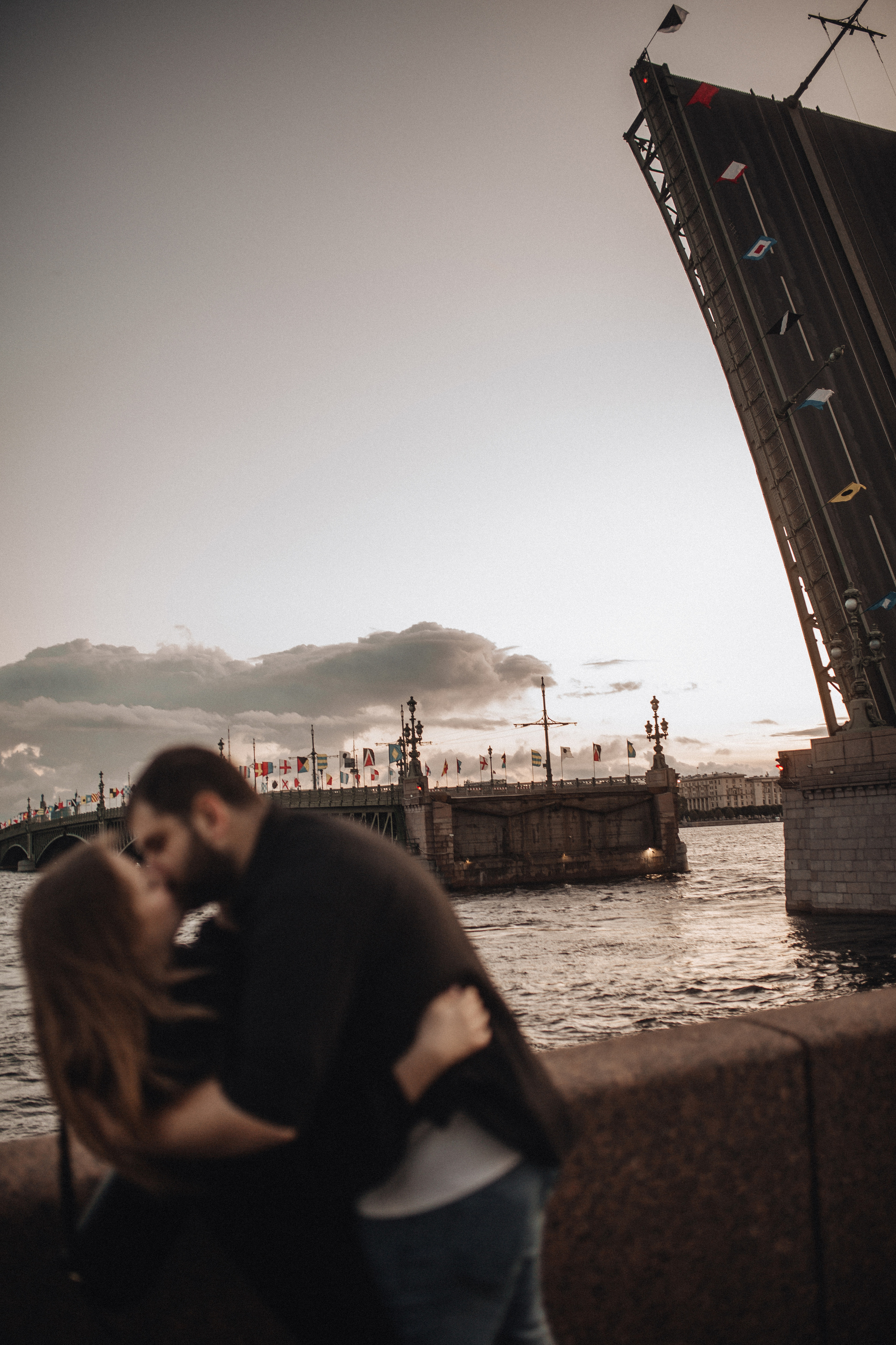 Видели ночь, гуляли всю ночь до утра. Фотограф в Санкт Петербурге Лара Великова