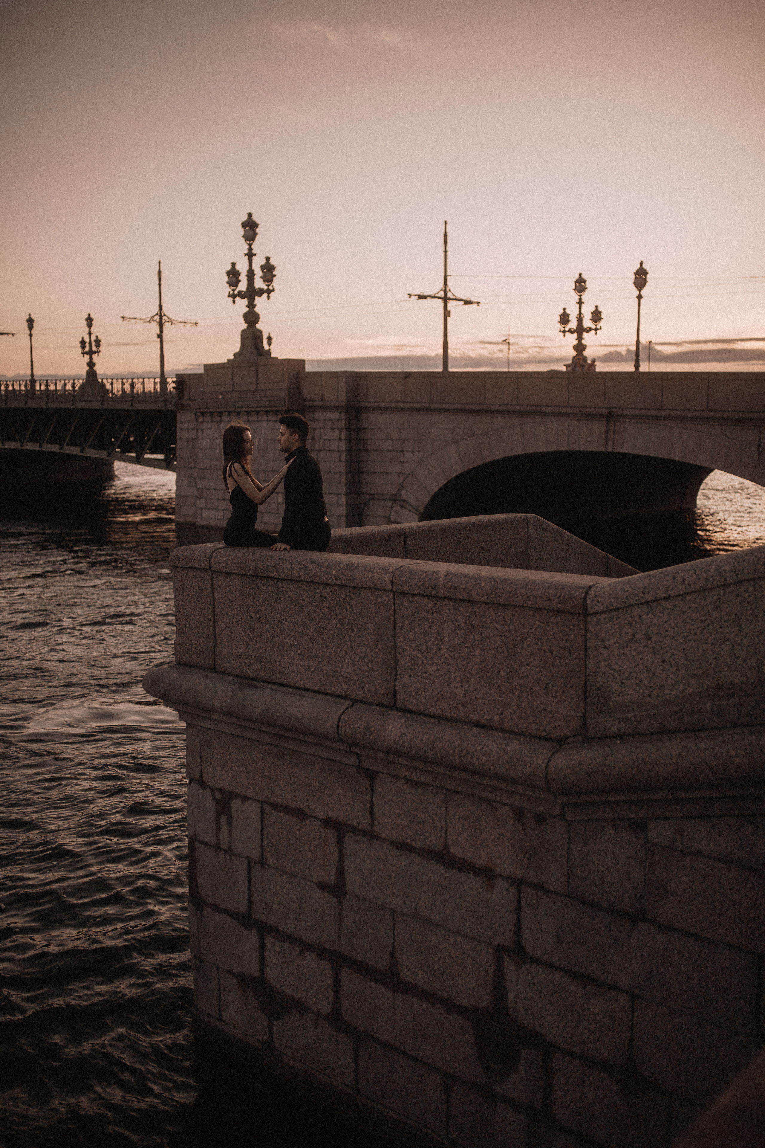 От заката до рассвета. Фотограф в Санкт Петербурге Лара Великова
