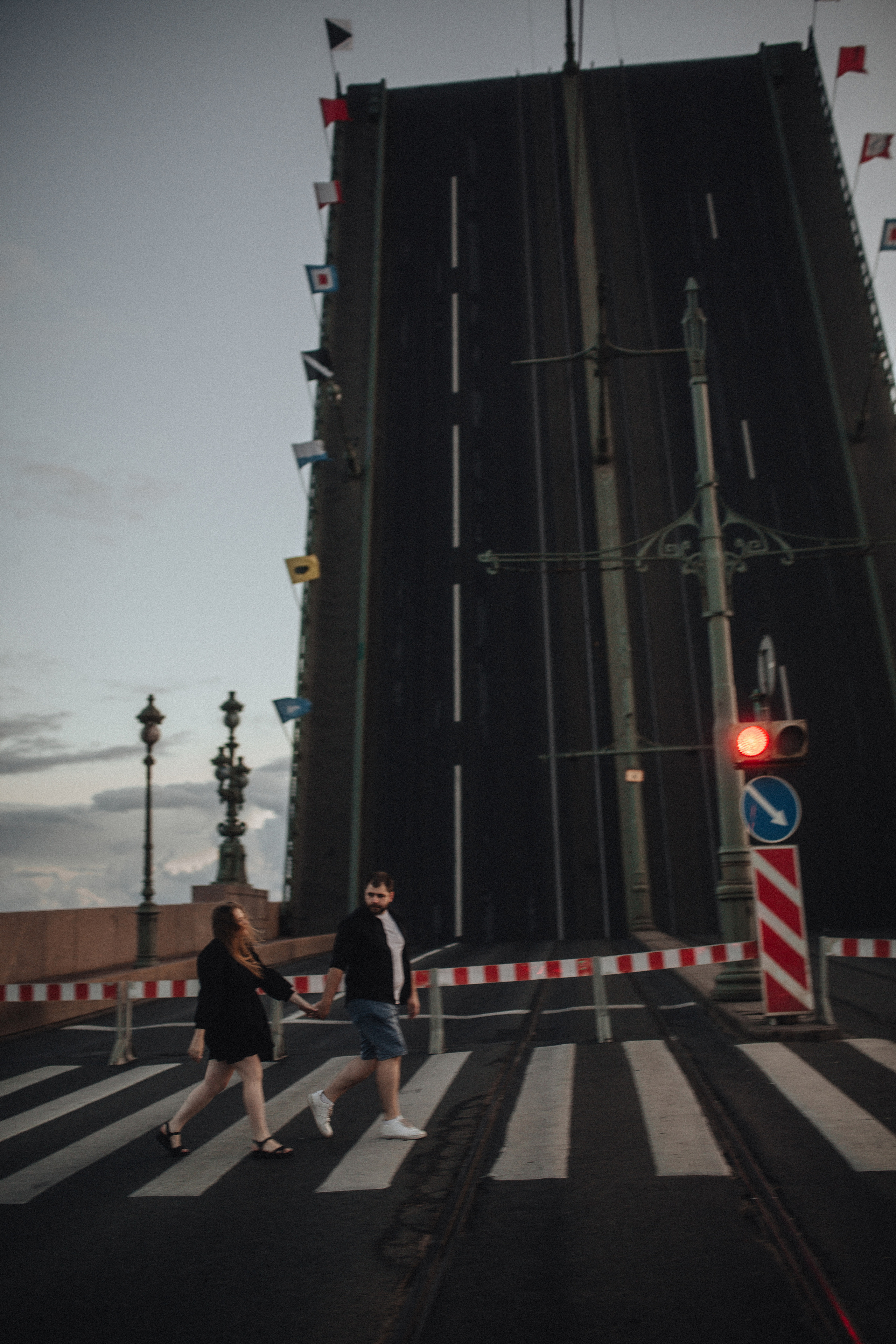 Видели ночь, гуляли всю ночь до утра. Фотограф в Санкт Петербурге Лара Великова