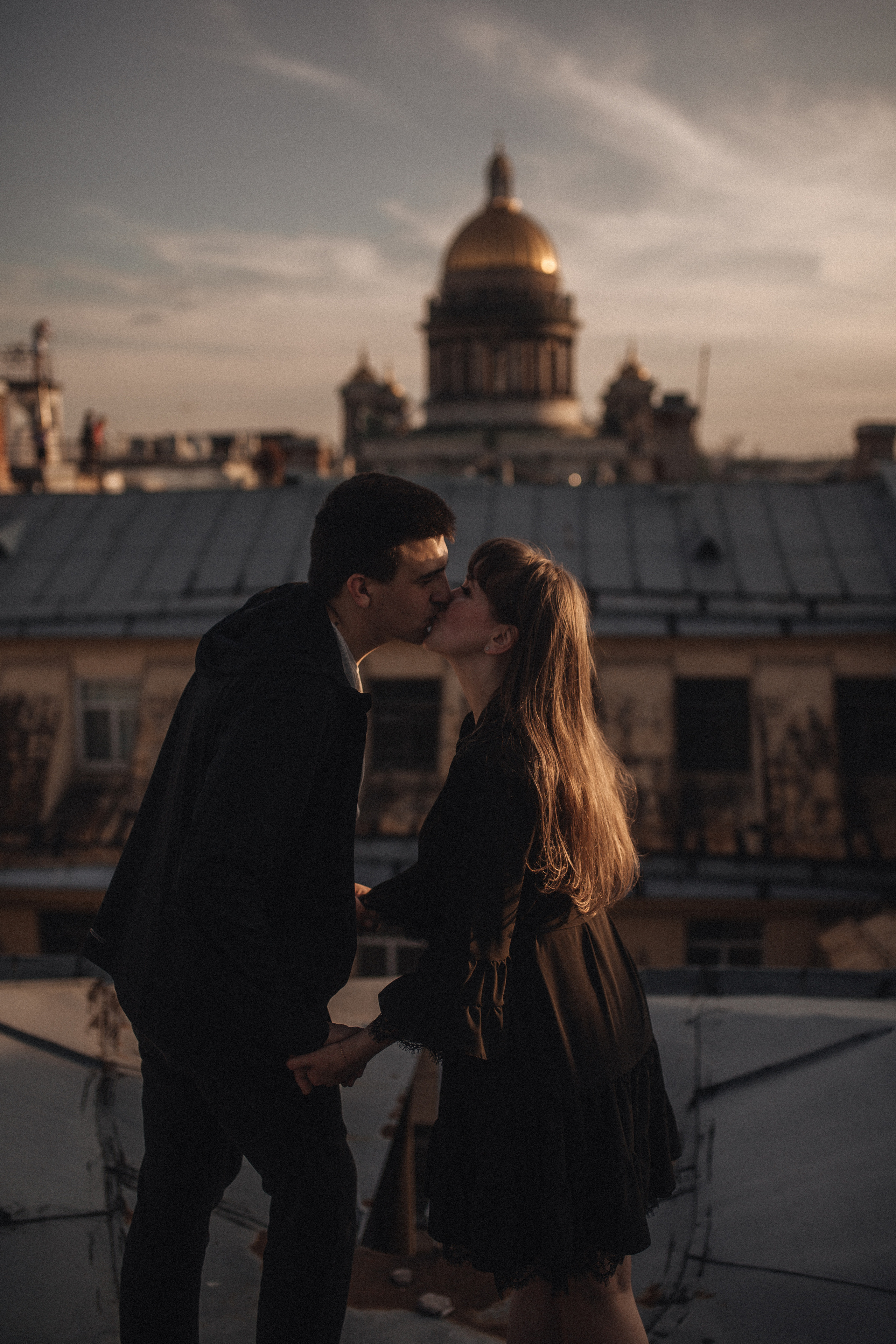 Закат на крыше. Фотограф в Санкт Петербурге Лара Великова