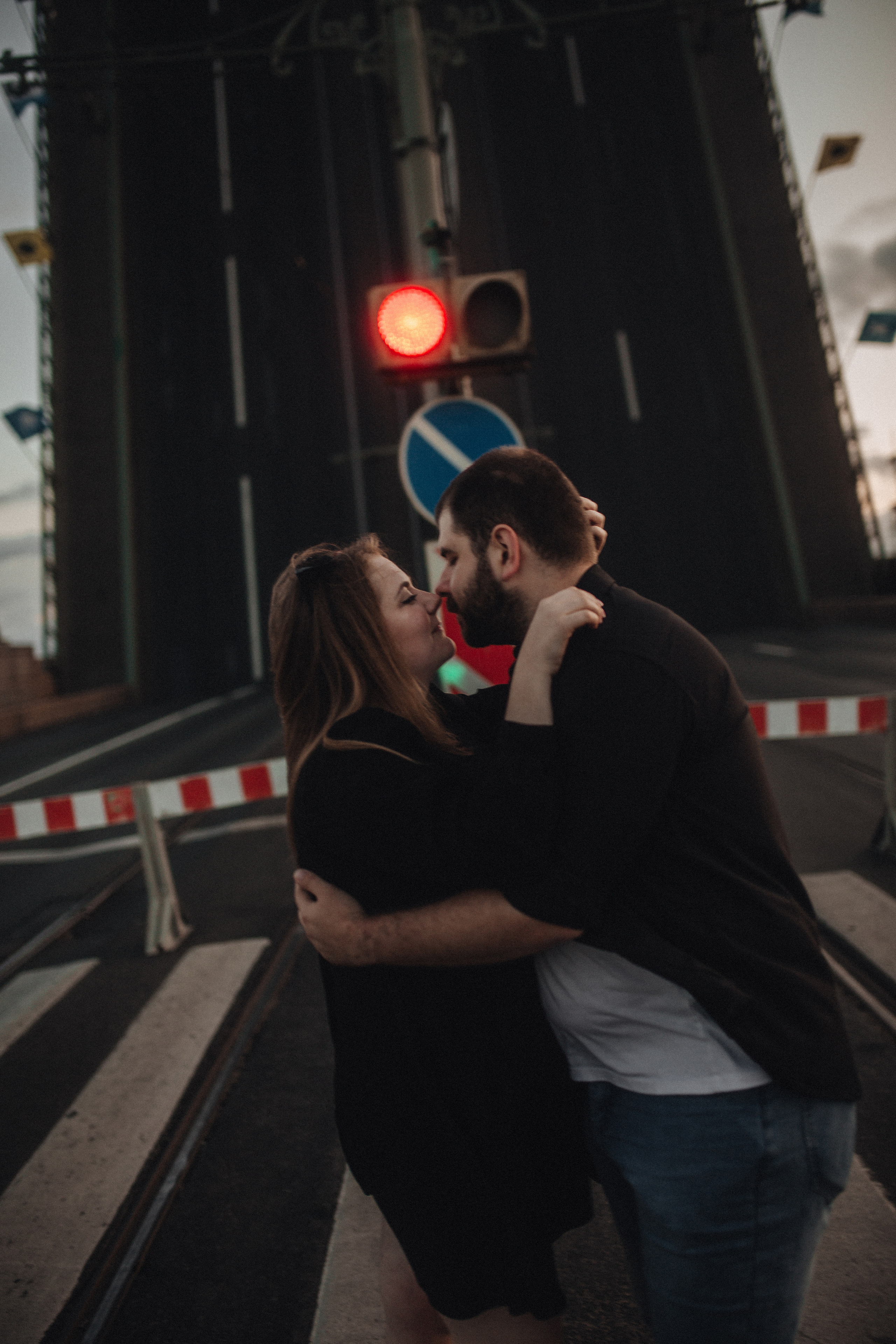 Видели ночь, гуляли всю ночь до утра. Фотограф в Санкт Петербурге Лара Великова