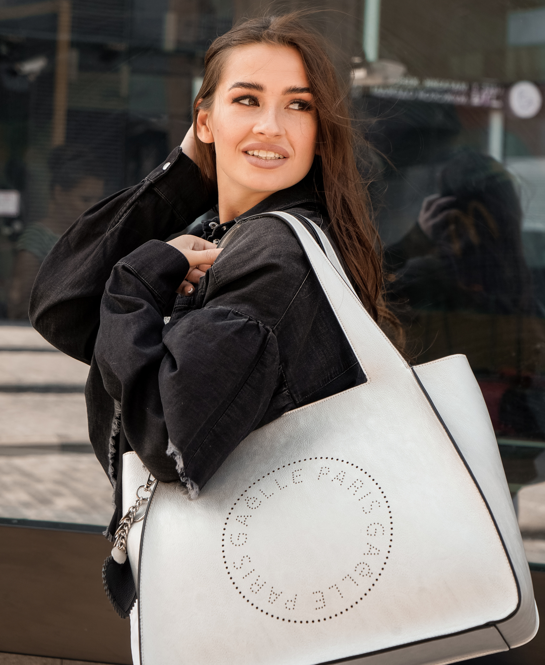 Магазин одежды Soto_tu. VISUAL ARTIST · KRONGAUZ ANASTASIA