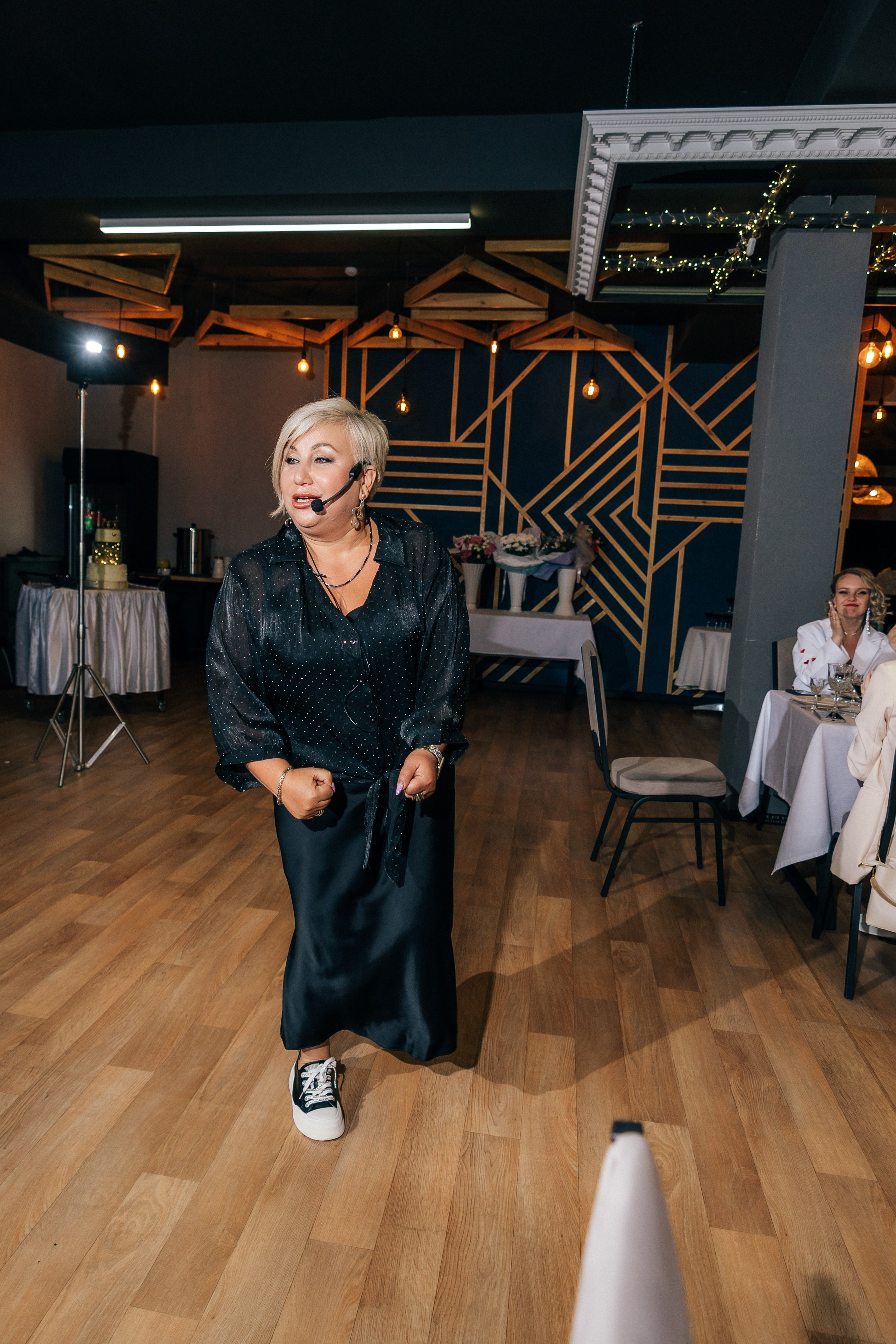 Красный кабриолет. Фотограф Ангарск Иркутск Ксения Король