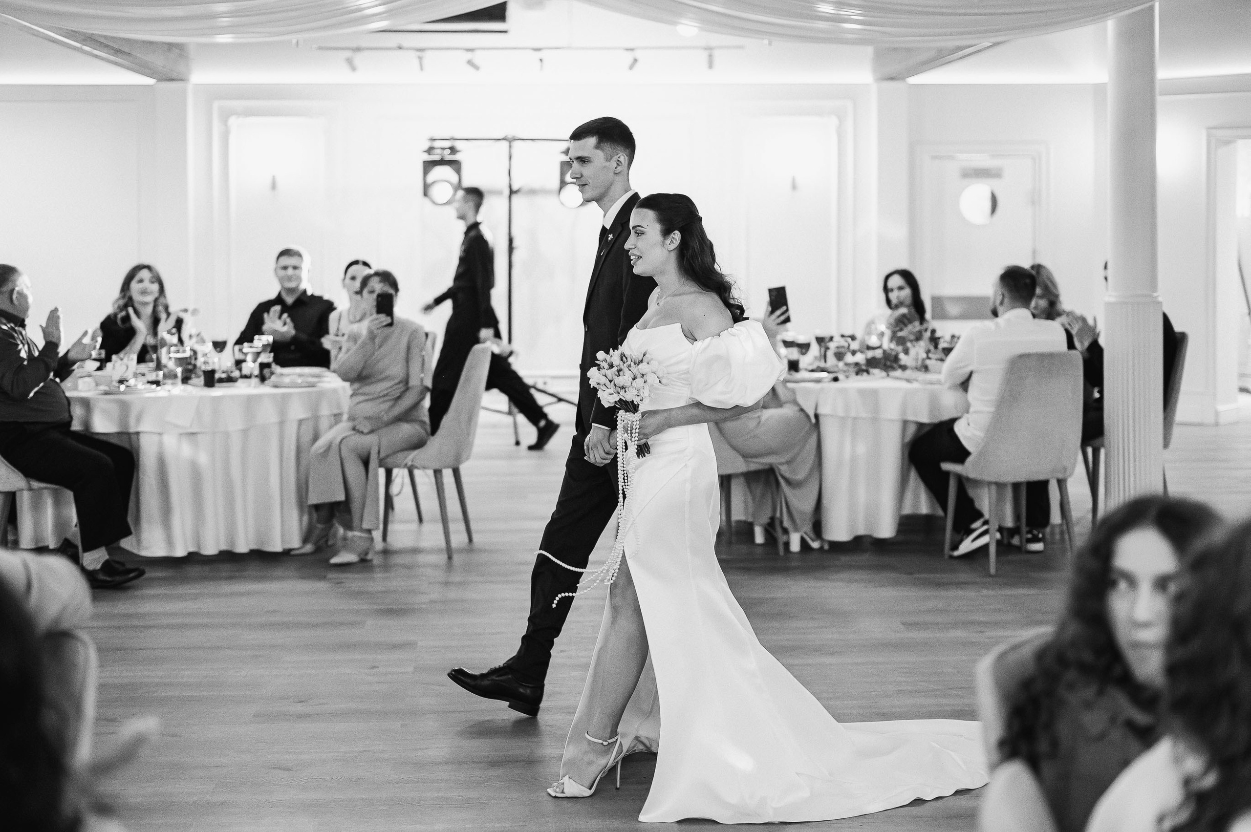 «Вечность начинается сейчас». Евгений Нисковских — свадебный и репортажный фотограф в Тюмени