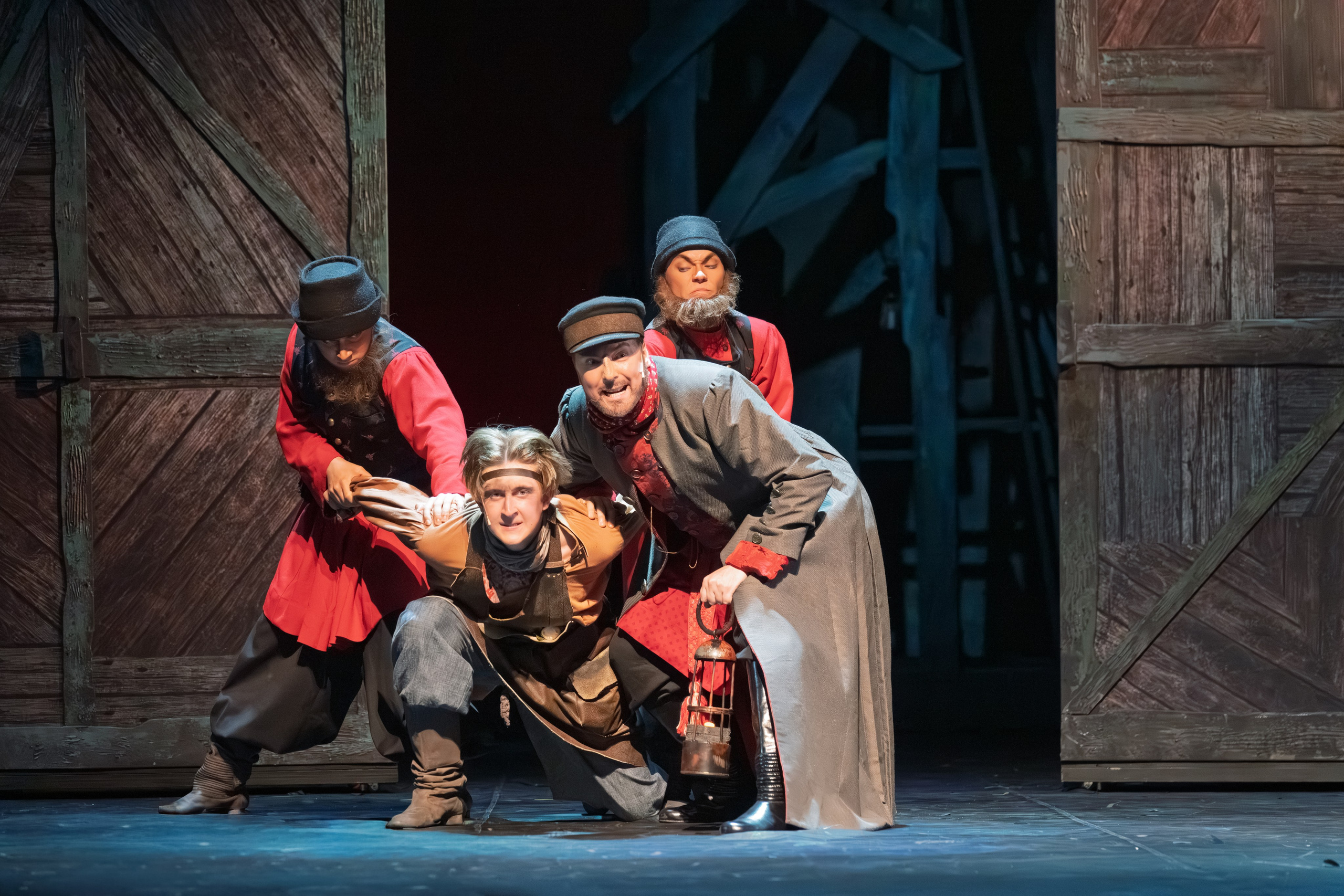 Театр Терезы Дуровой: Малахитовая Шкатулка. Сайт фотографа Сергея Абрамова