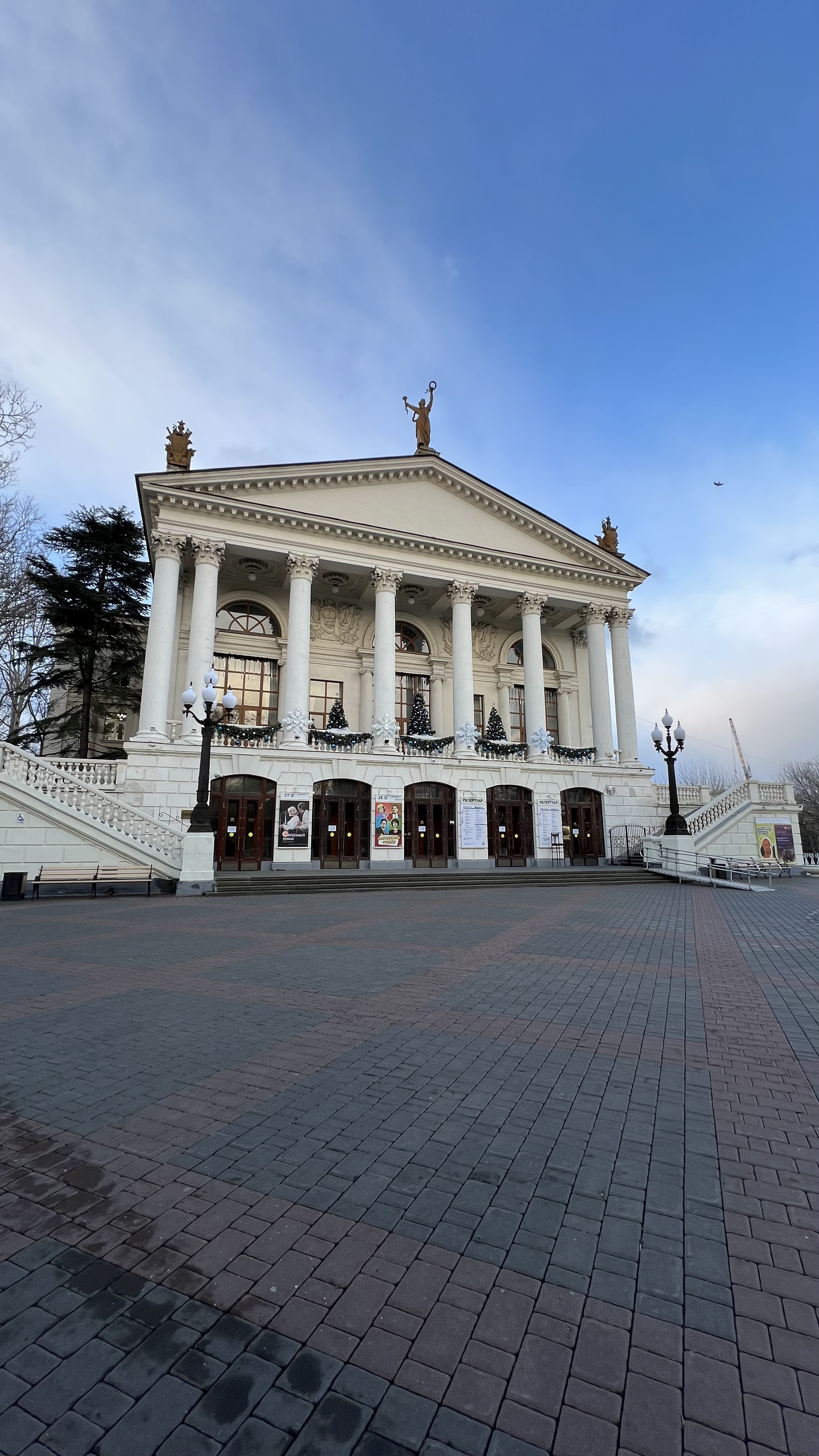 Самые красивые локации города Севастополь. Где пофотографироваться в Севастополе? Локации для фото. 1 место. Первое место. Место. Бывшее мес. Профессиональная фотосъемка в Крыму. Натуральные эмоции и живые кадры. Забронируйте дату прямо сейчас!