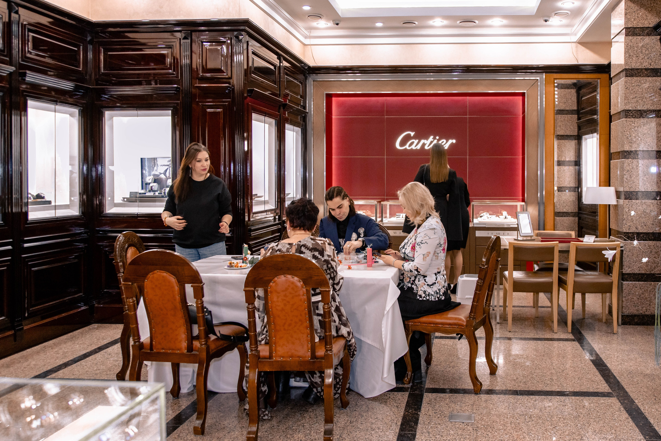 ЗОЛОТОЕ ВРЕМЯ ЛЮКС. МЕДИА-РЕСУРС ХАБАРОВСК / Фотоотчеты / Репортажи / События