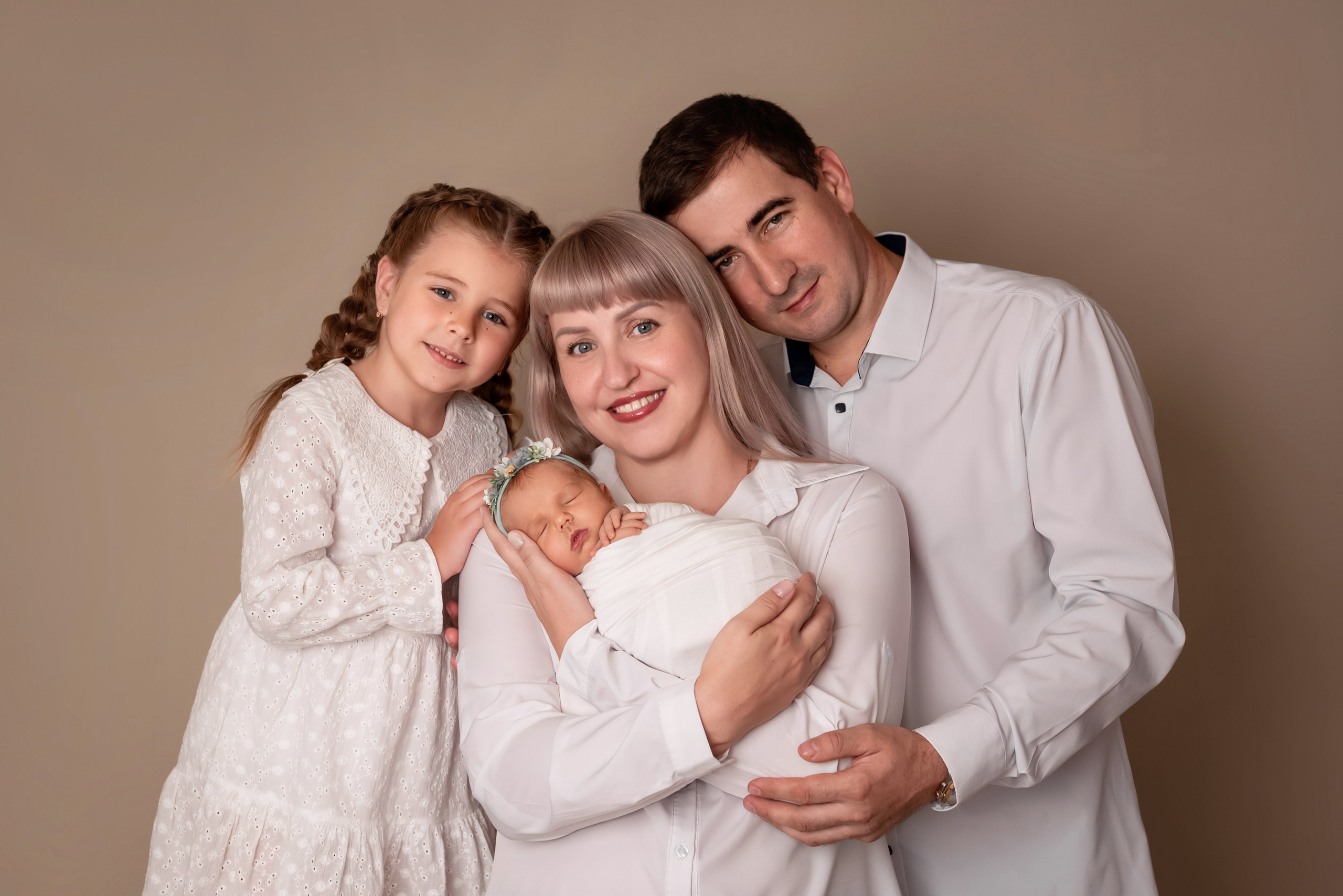 Фотосессия новорожденных в Норильске. Фотограф новорожденных в Норильске Виктория Шагалиева