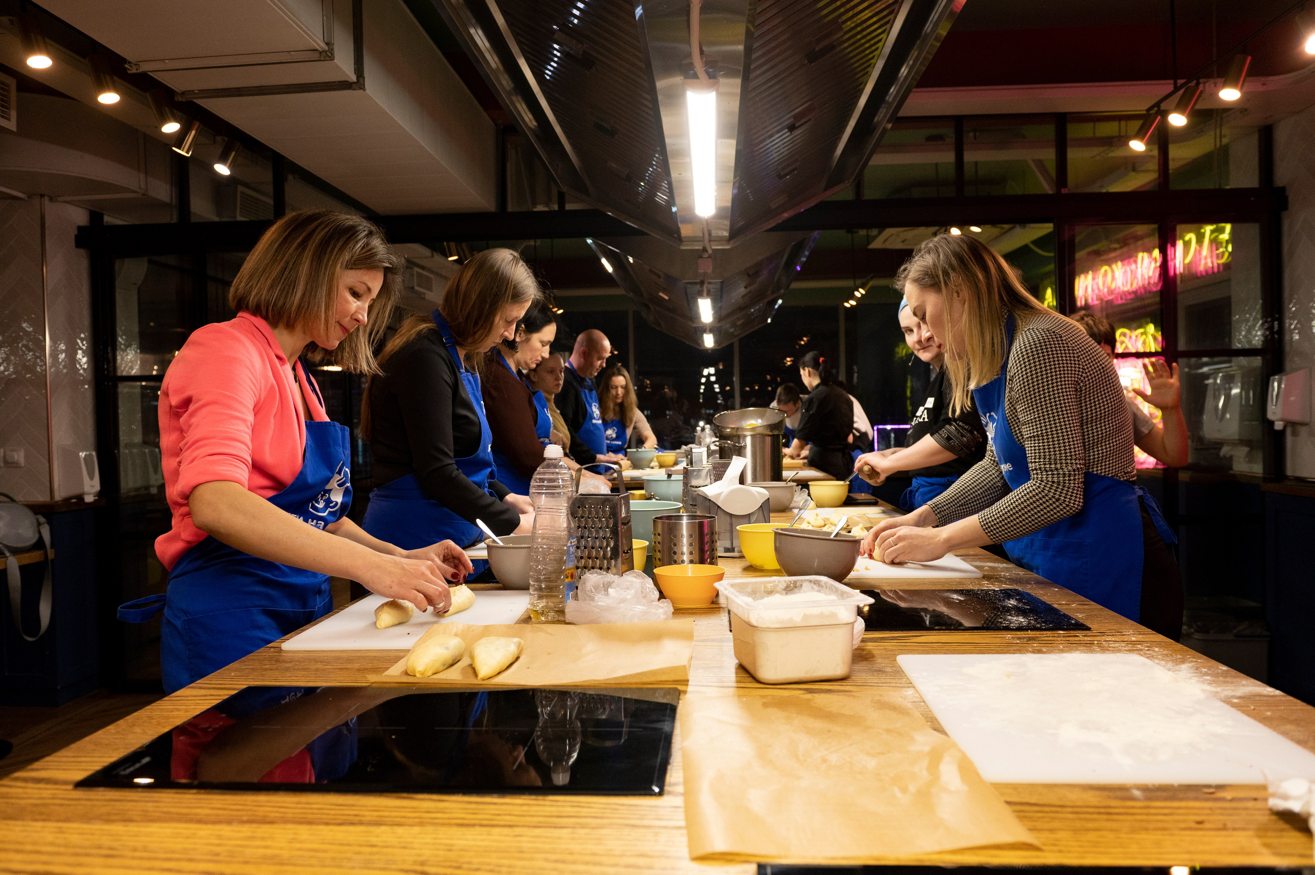 «Добро на кухне» — благотворительная акция. Serg PG Photography — репортажная фотосъемка в Петербурге