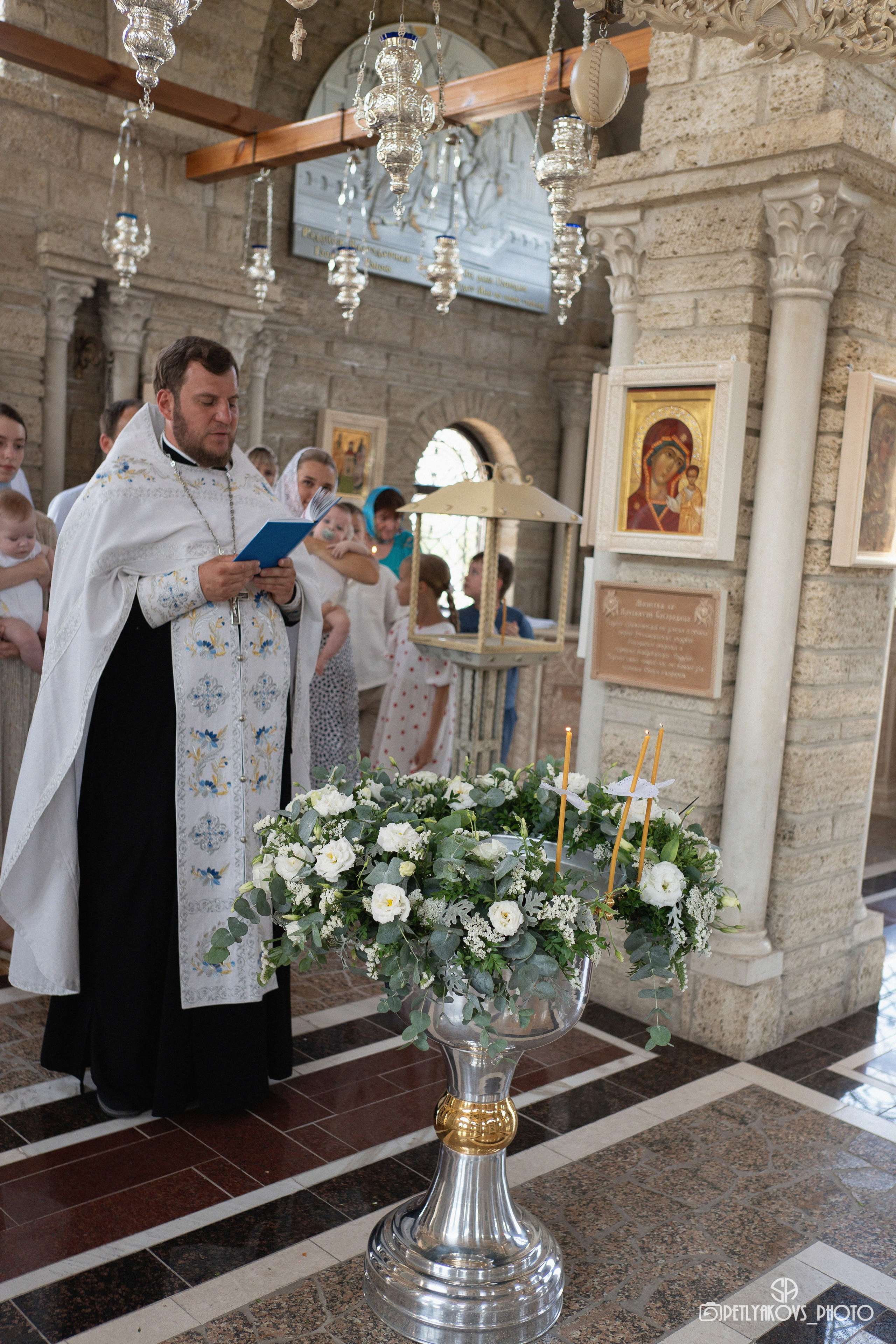 Фотограф таинства крещения Тбилиси
