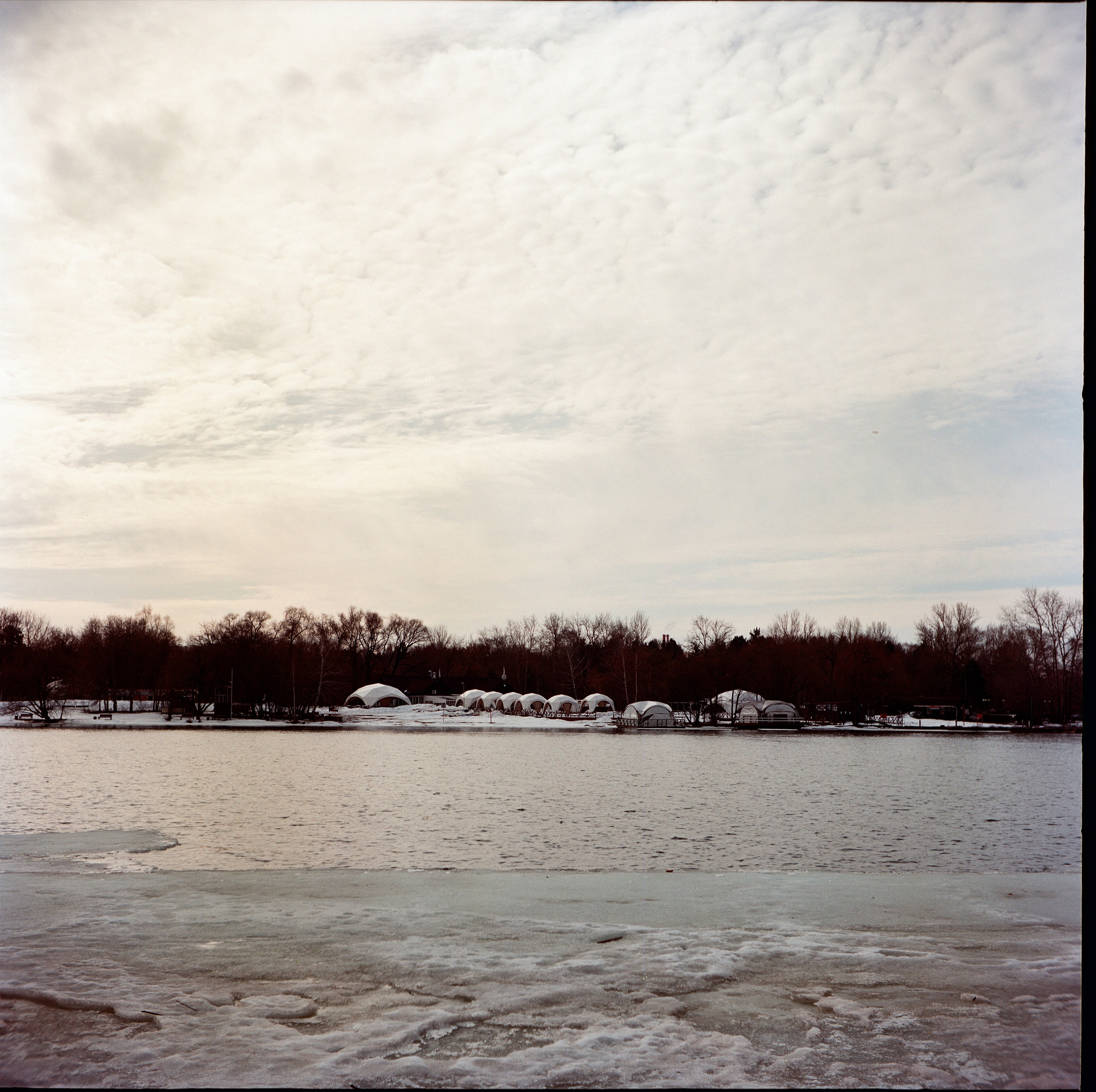 Walzflex с объективом Nitto Kogaku Kominar 75 mm f/3.5 / Aerocolor IV