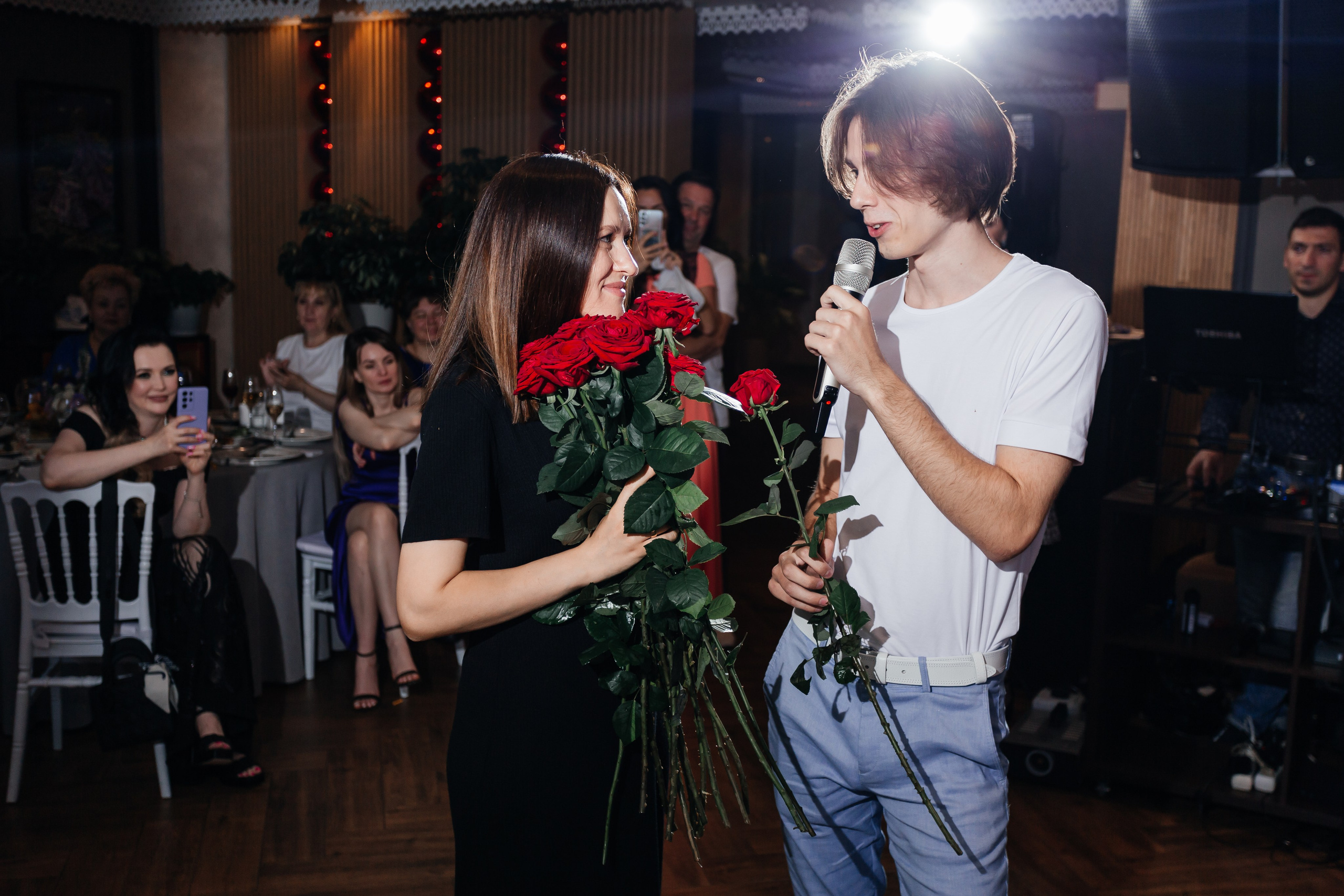 Выпускной 11 «А». Школа № 42. Свадебный фотограф в Краснодаре Николай Крауз