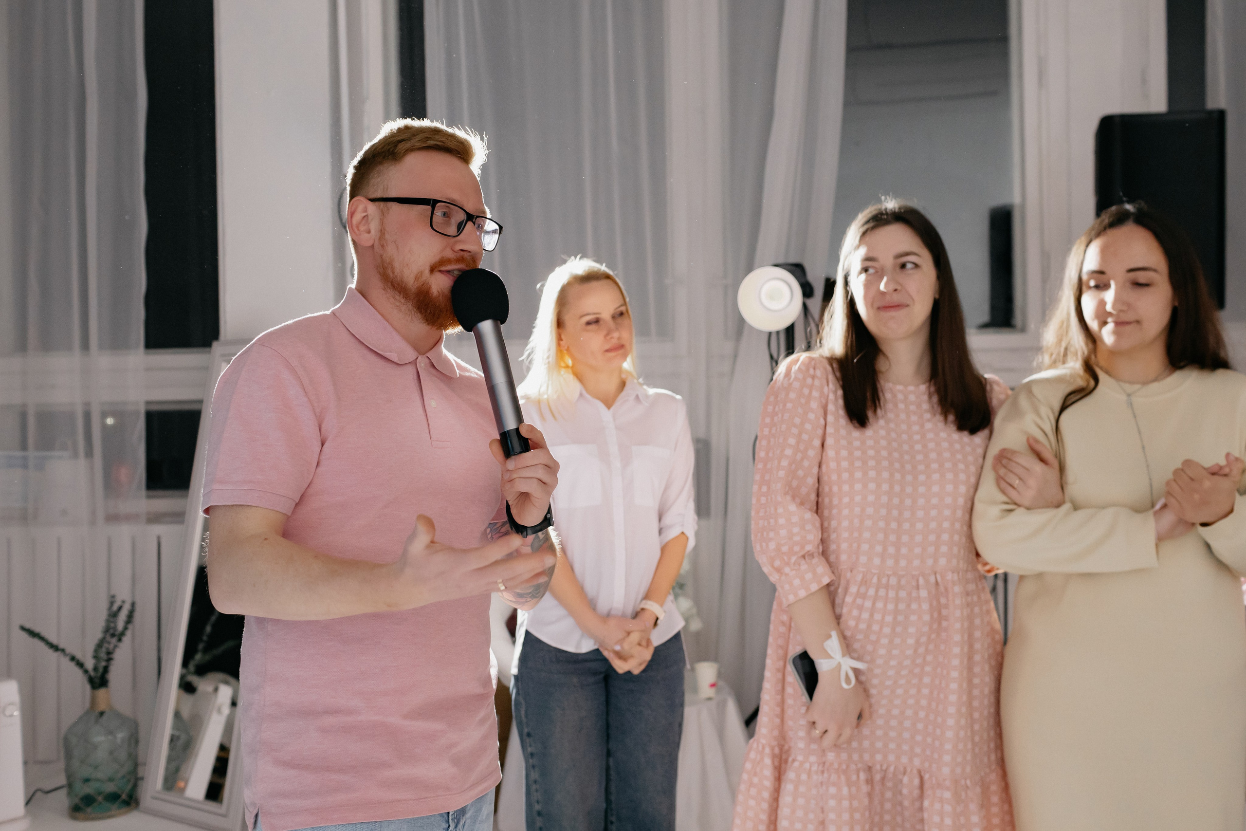 Девичник. Фотостудия «LIGHT ROOM», творческое пространство с полноценной кухонной зоной в Бресте