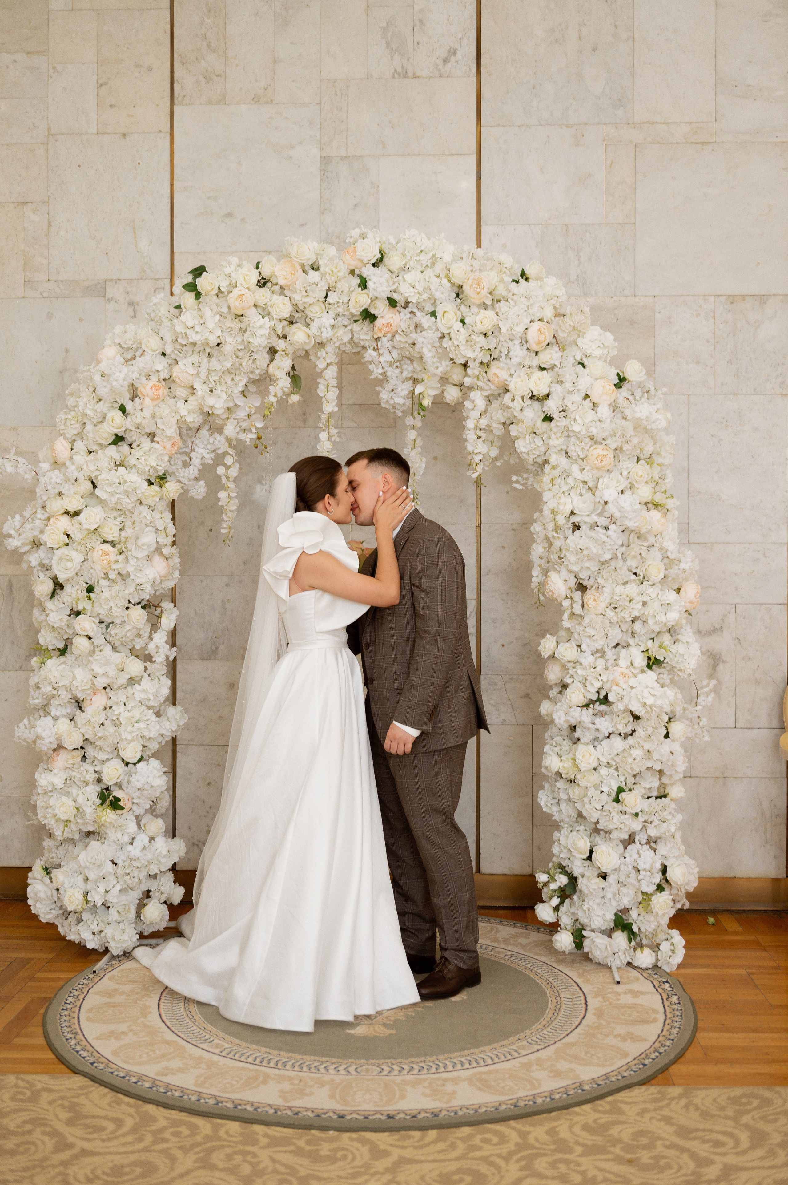 кировский ЗАГС Ростов-на-Дону фотограф Виктория Прозорова