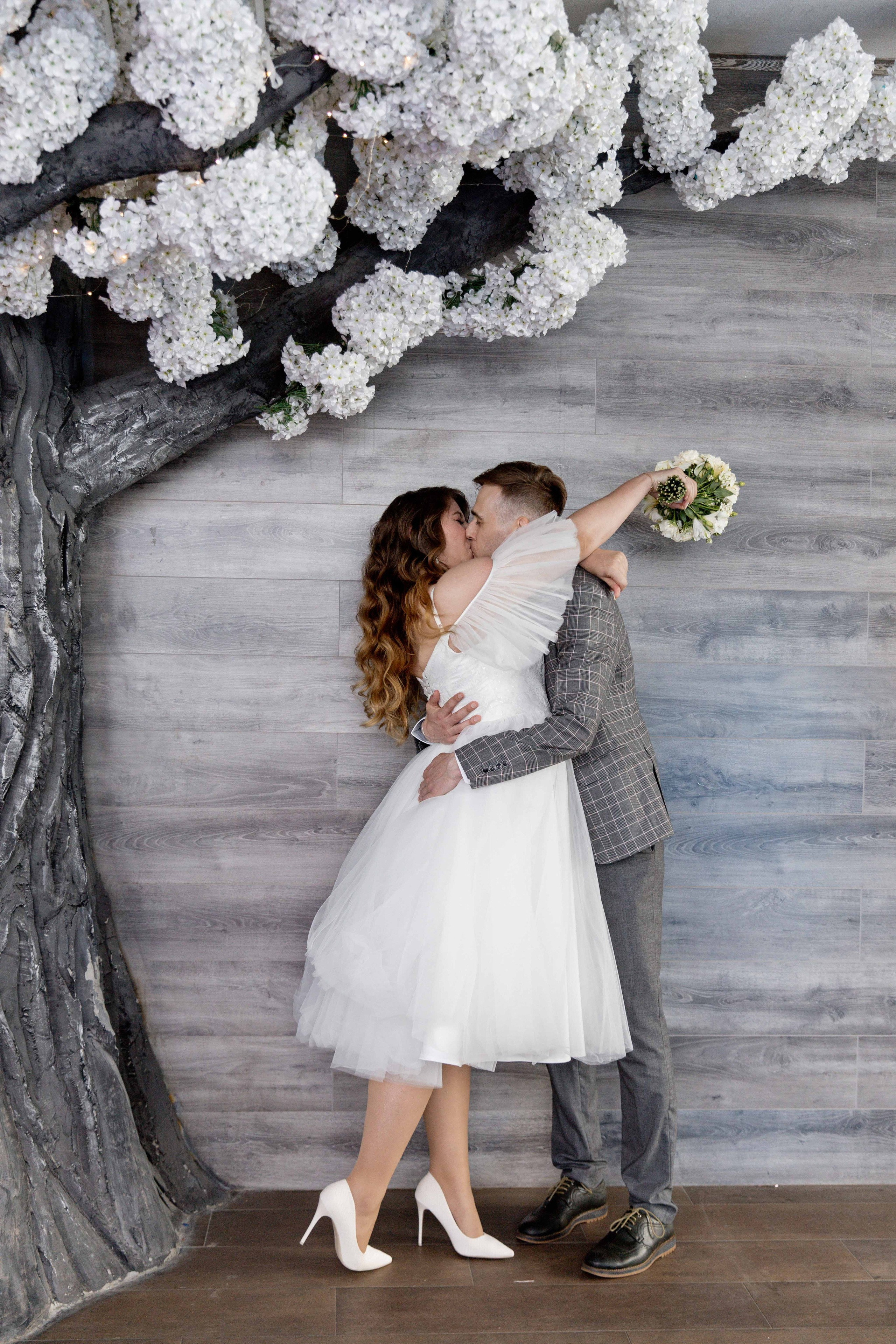 Свадебная фотосессия в ресторане Веранда, Краснодар. Свадебный фотограф и видеограф Краснодар, Ростов, Сочи, Новороссийск