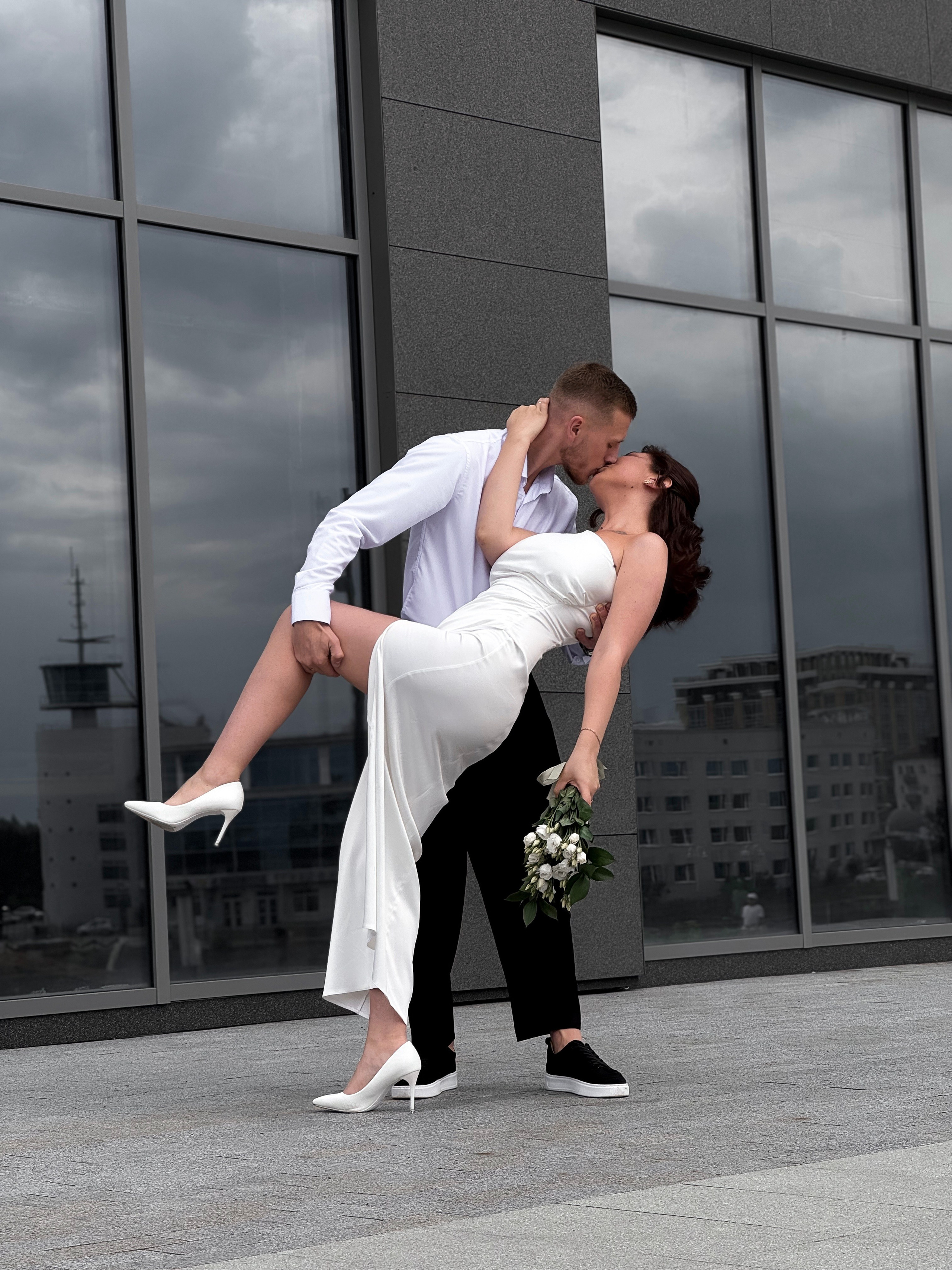 Love story|семейная|свадебная. Мобильный фотограф в Омске