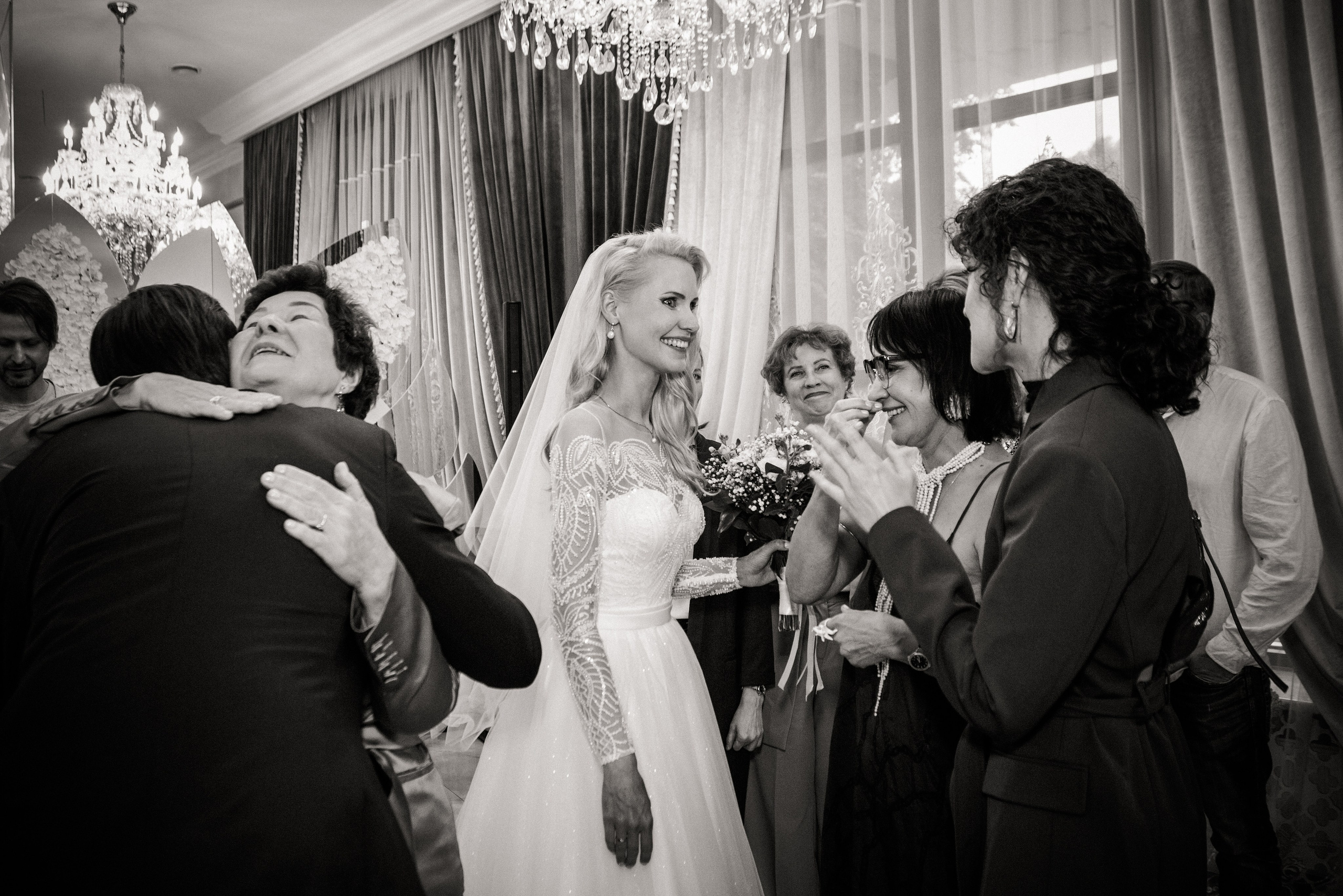 Свадебная фотосессия на ВДНХ. Свадебный и семейный фотограф в Москве и Подмосковье Лариса Козлова