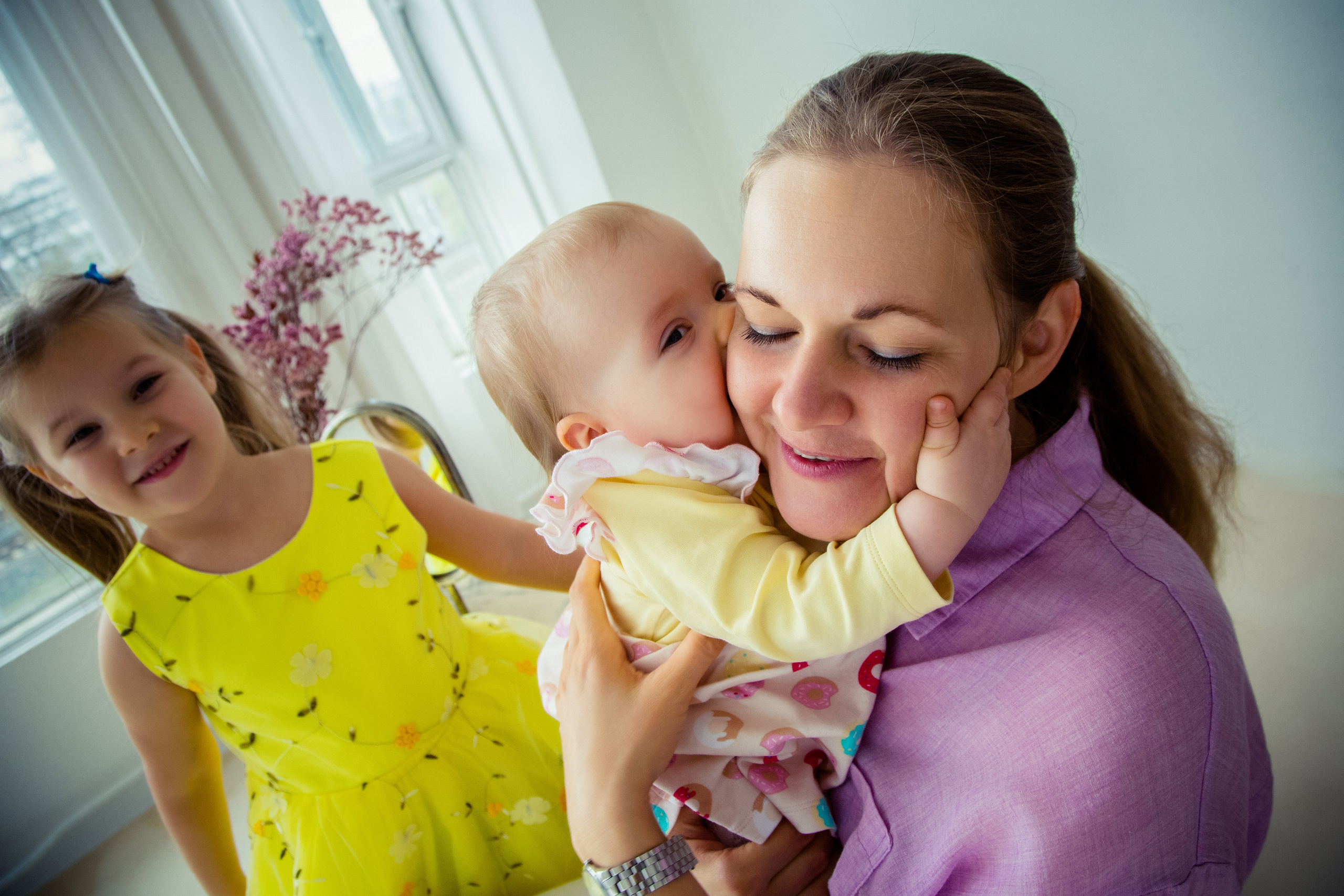 Семейная фотосессия в студии One take studio VANILLA. Свадебный и семейный фотограф в Москве и Подмосковье Лариса Козлова