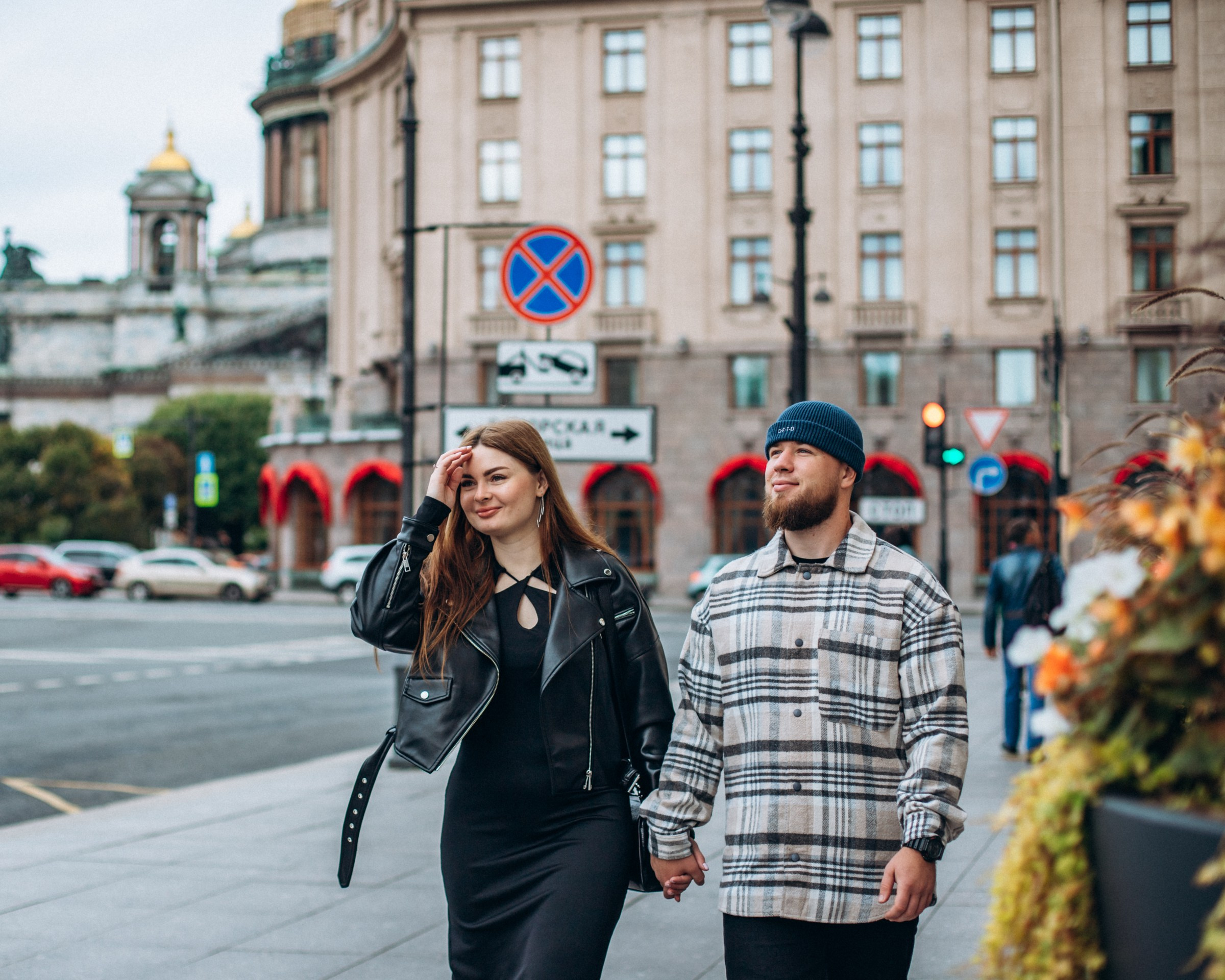 Владимир и Екатерина в октябре. Фотопрогулка в Петербурге. Индивидуальный и семейный фотограф в Санкт-Петербурге