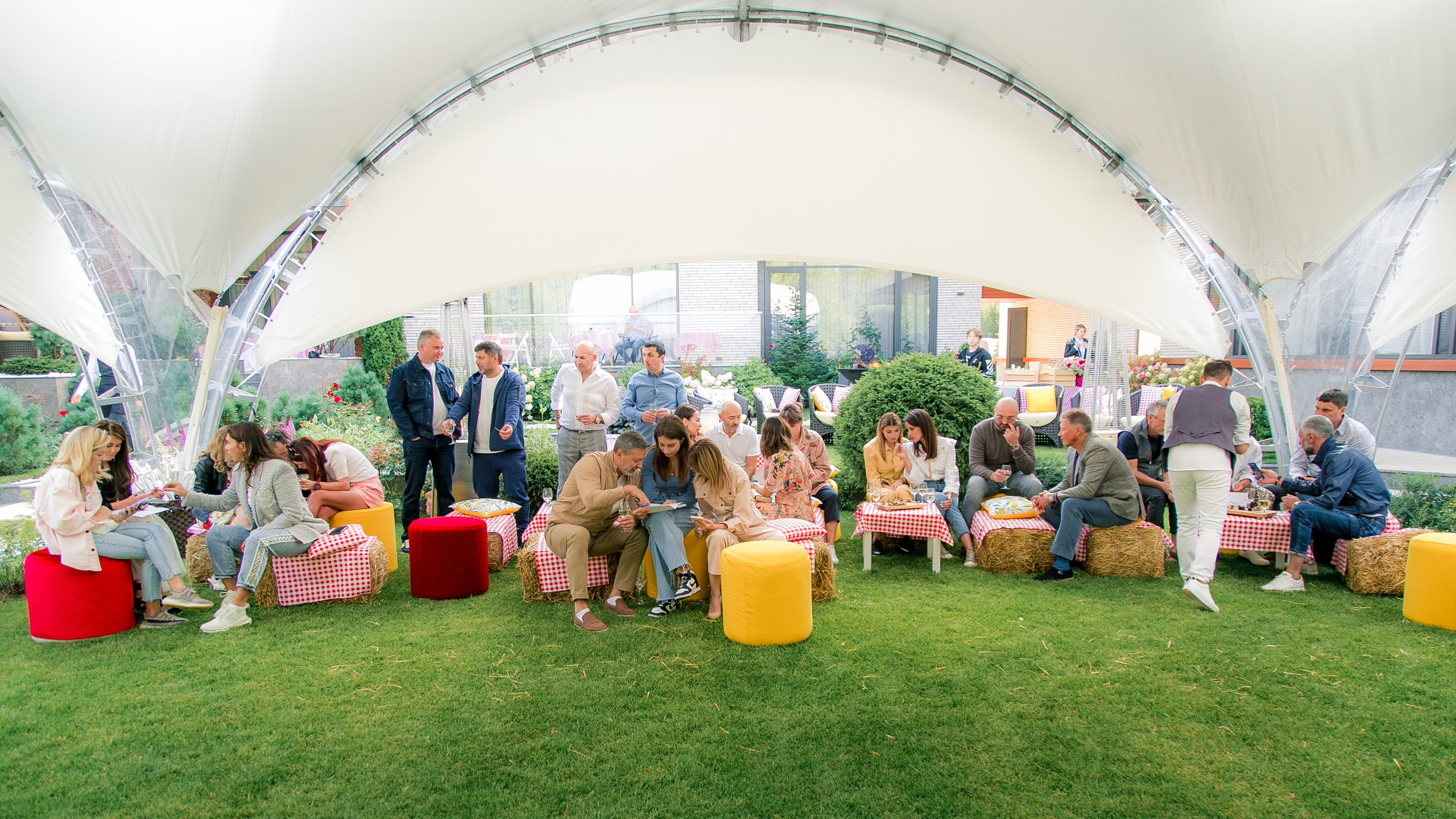 Новоселье. Репортажный фотограф Борис Геер