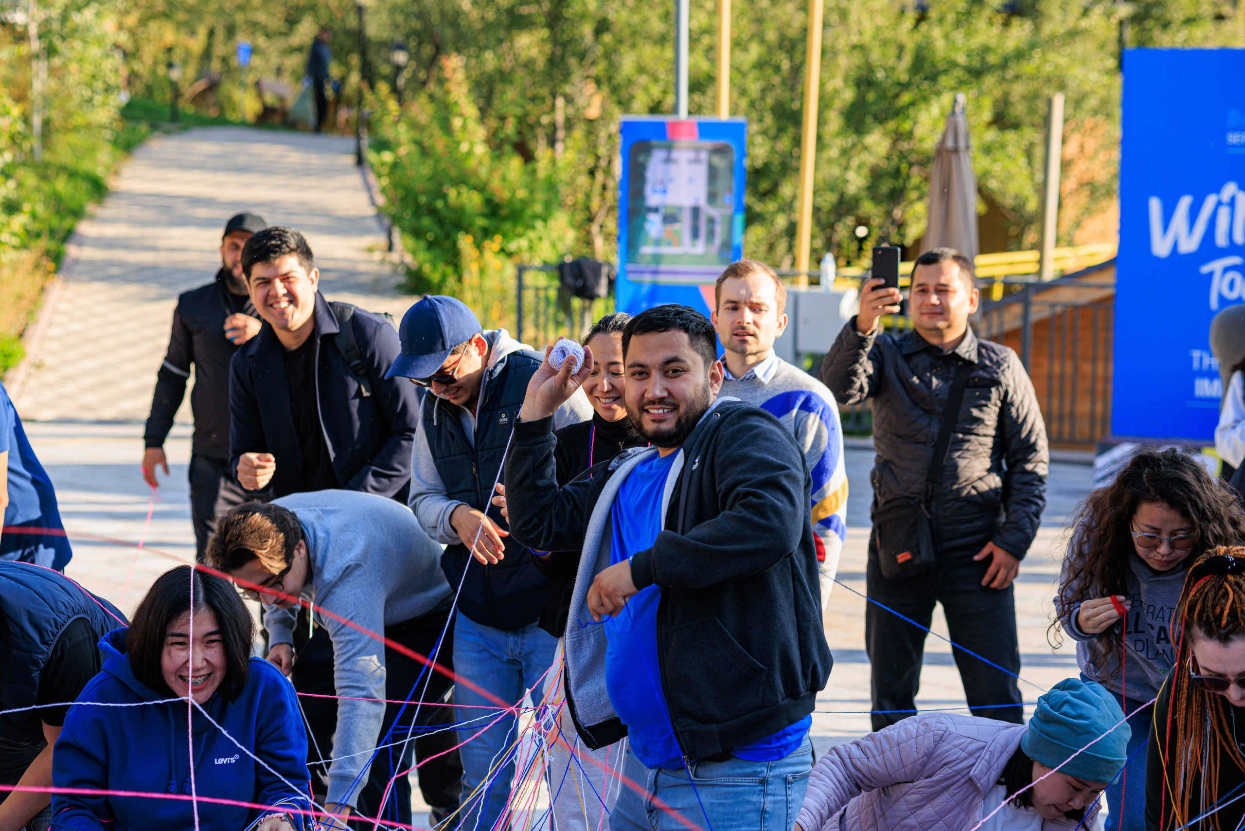 Бизнес-фотограф в Алматы — корпоративные съёмки, деловые портреты и репортажи. Профессиональный фотограф в Алматы