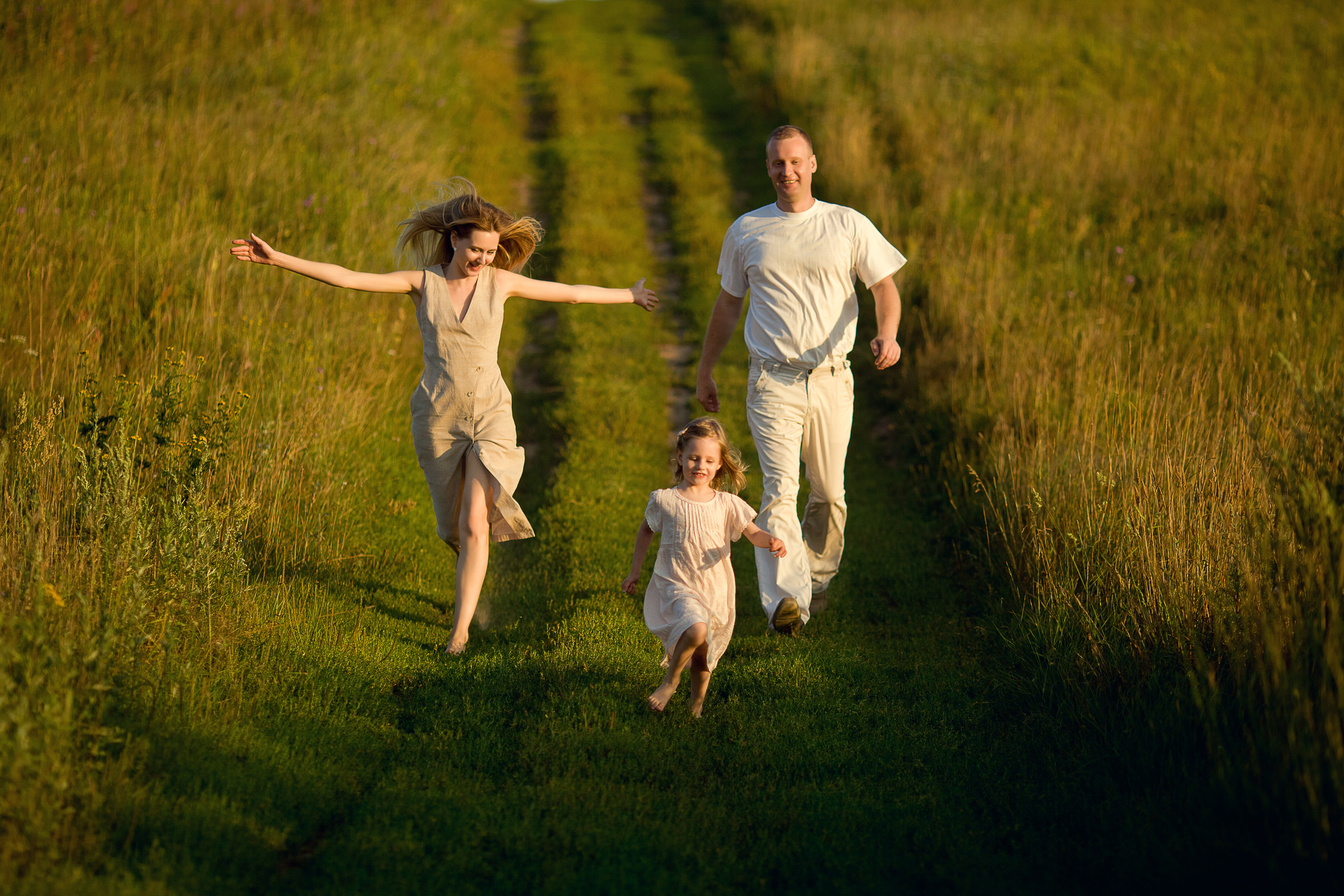 Фотосессия в полях Санкт-Петербург. Детский и семейный фотограф Муксимова Ирина