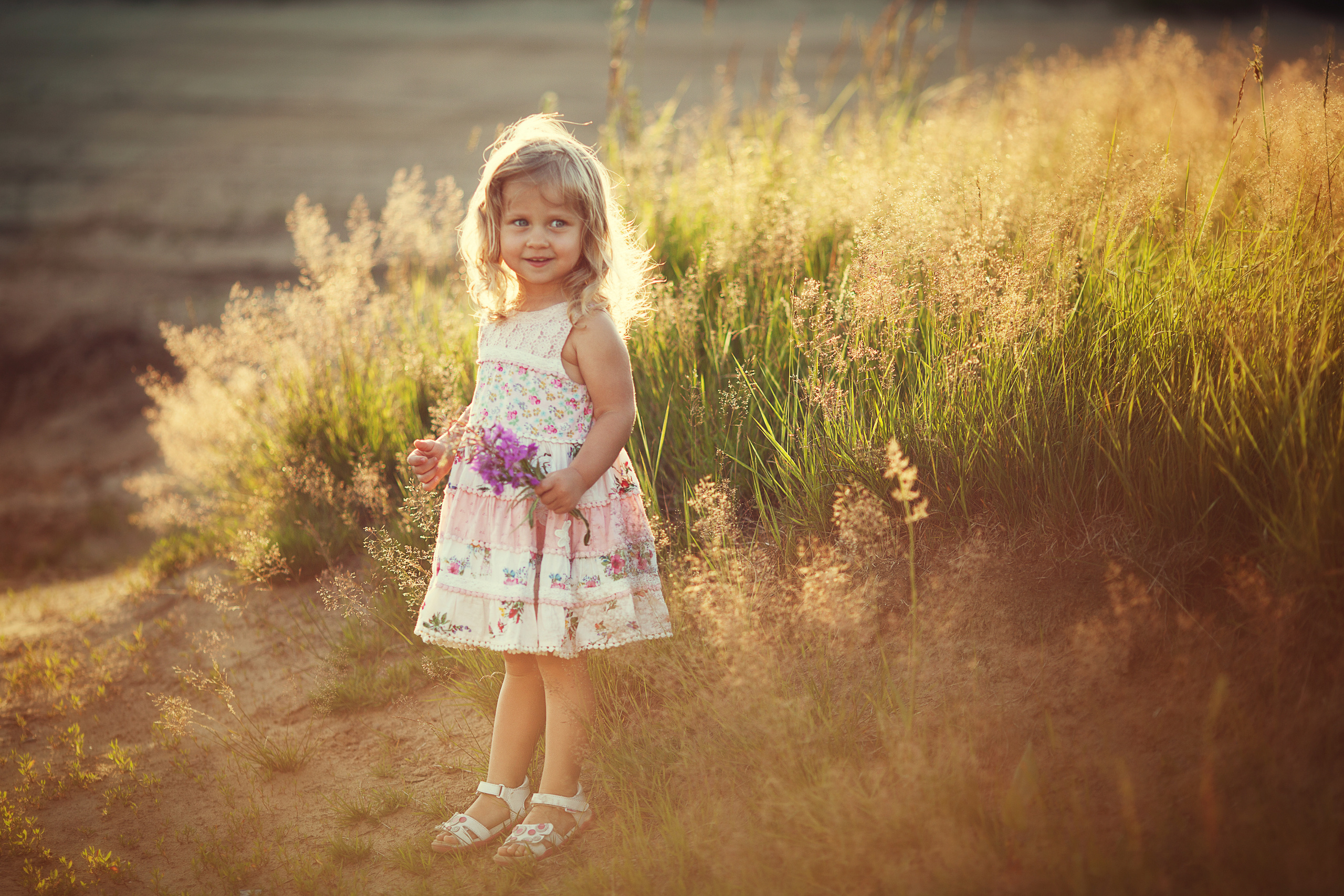 Фотосессия в пшенице. Детский и семейный фотограф Муксимова Ирина