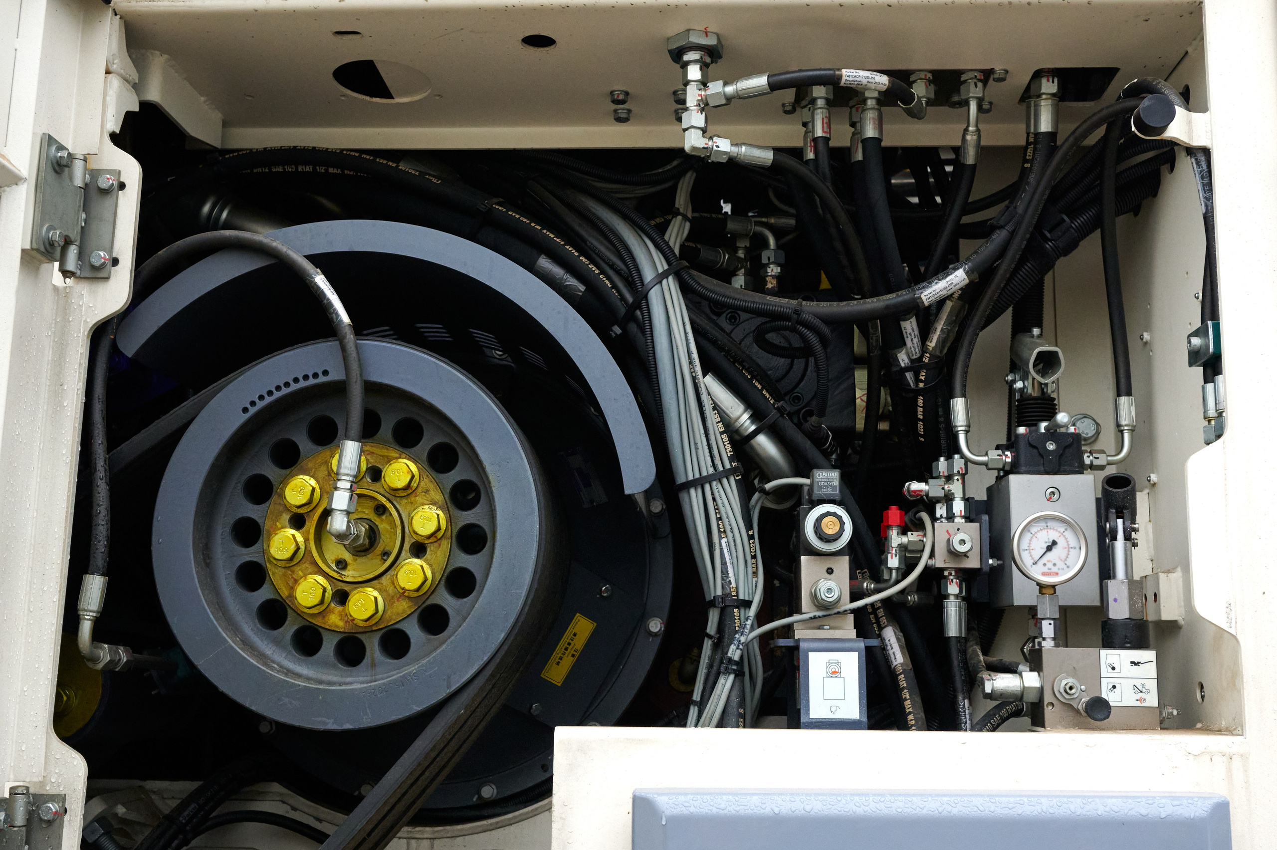 Асфальтоукладчик. Автомобильный и интерьерный фотограф в Минске Александр Тагаев