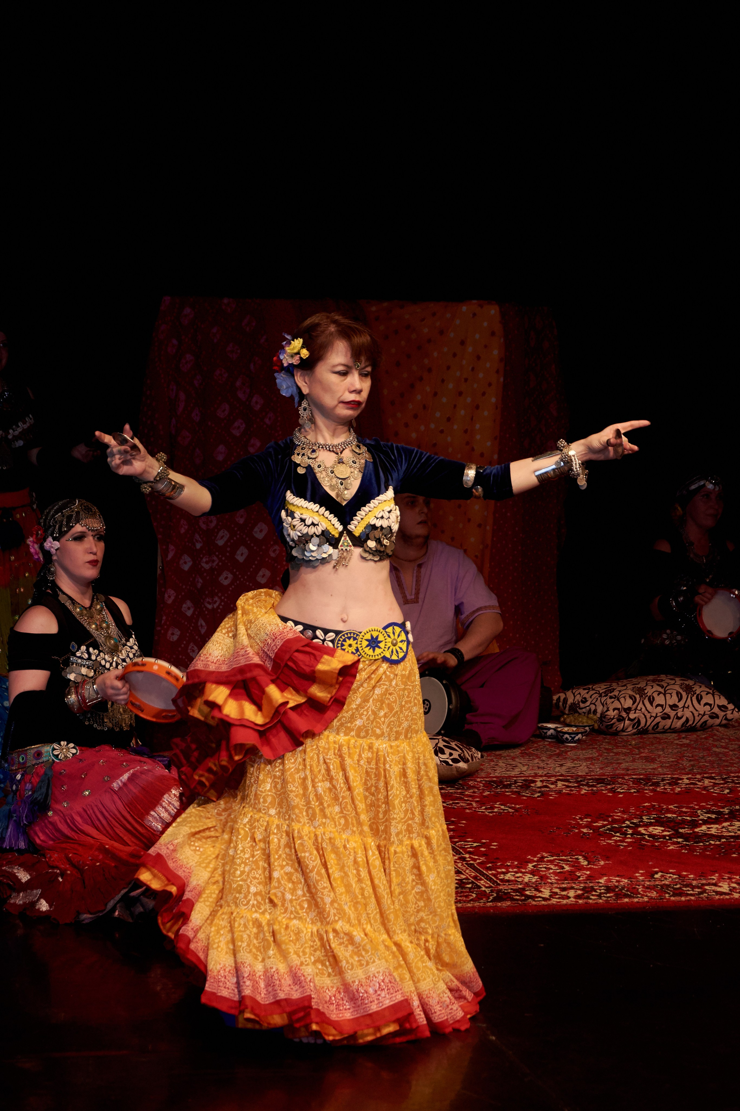 Город танцующего народа. Ольга Чёкотова (Фотограф Кострома)