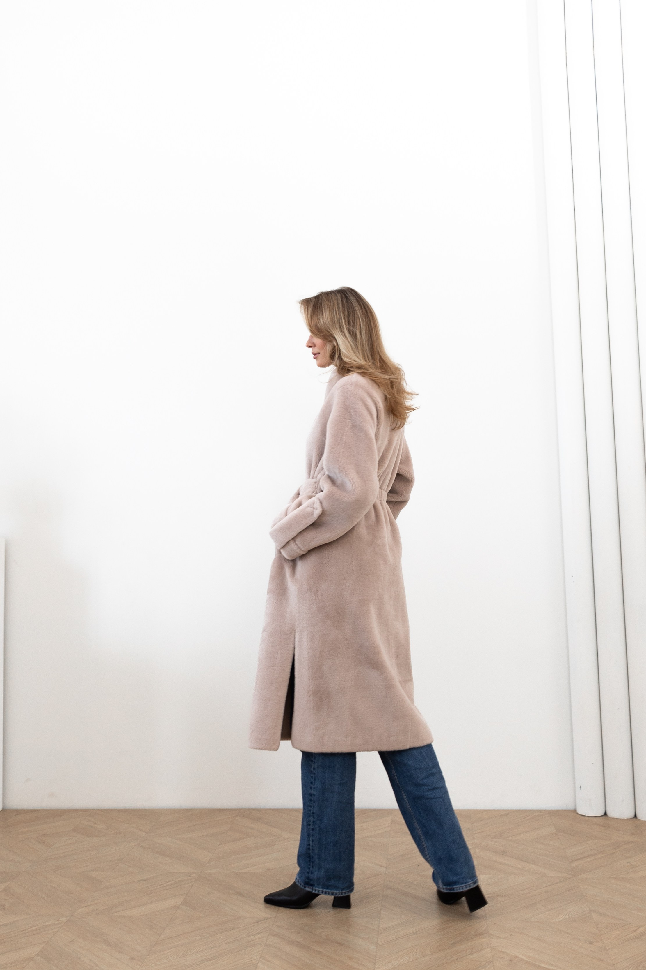 MY BEVERLY COAT — каталог. Фотограф для брендов в Санкт-Петербурге — Анита Вернер
