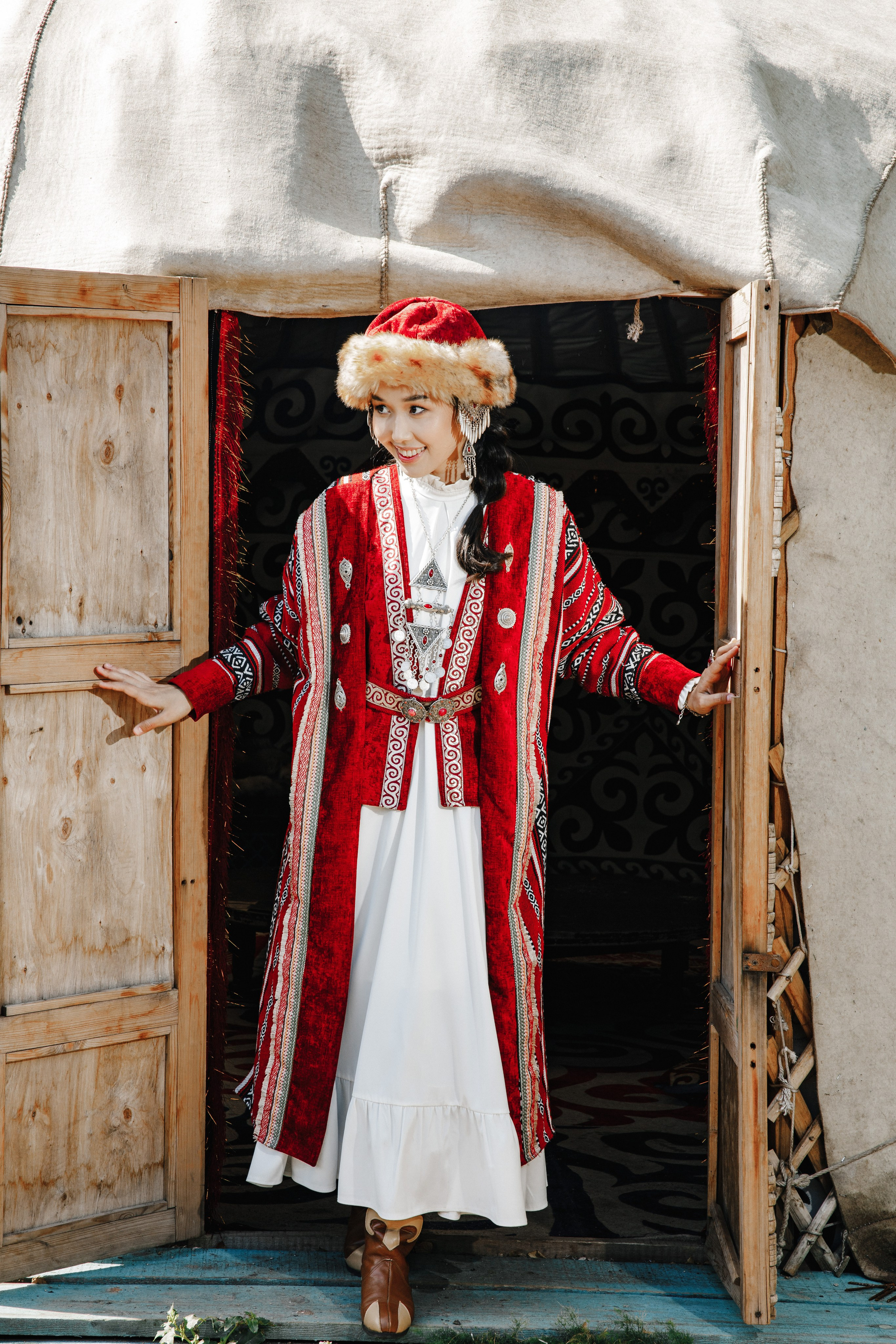 Ұзату Санду