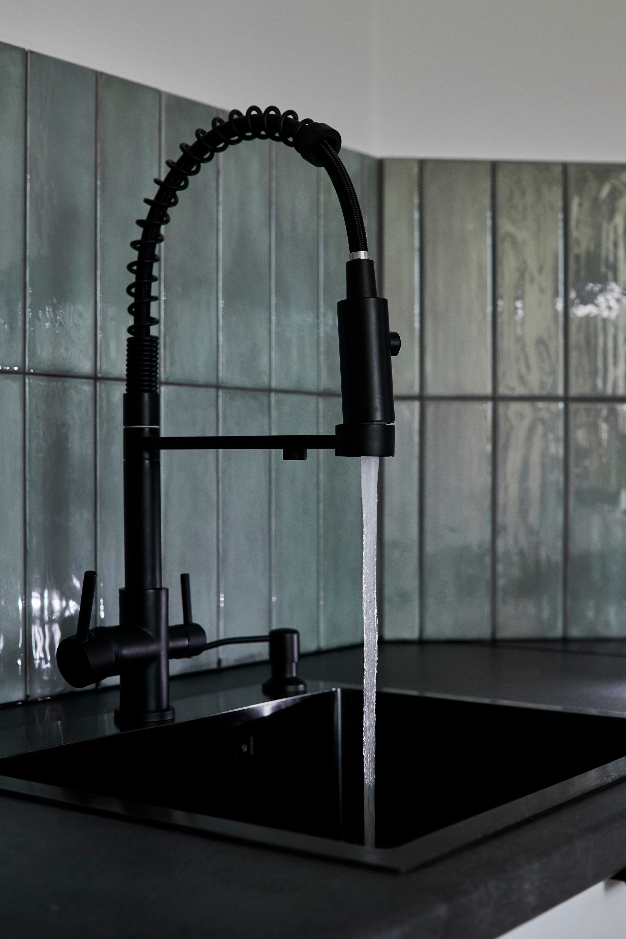 Авиаконструкторов 6. Фотограф Александра Иванова