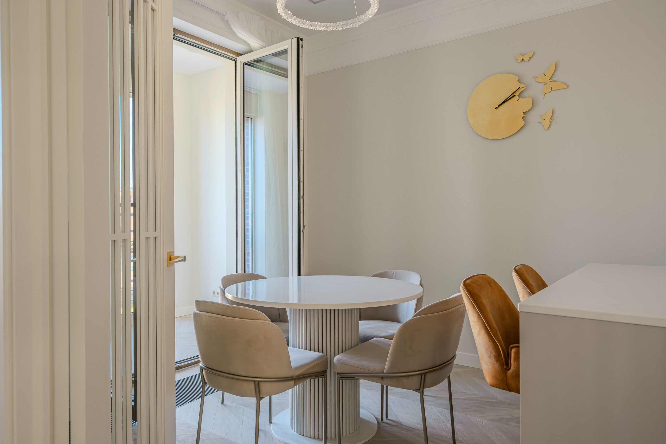 Victory Plaza. Портретный и интерьерный фотограф Илья Орлов