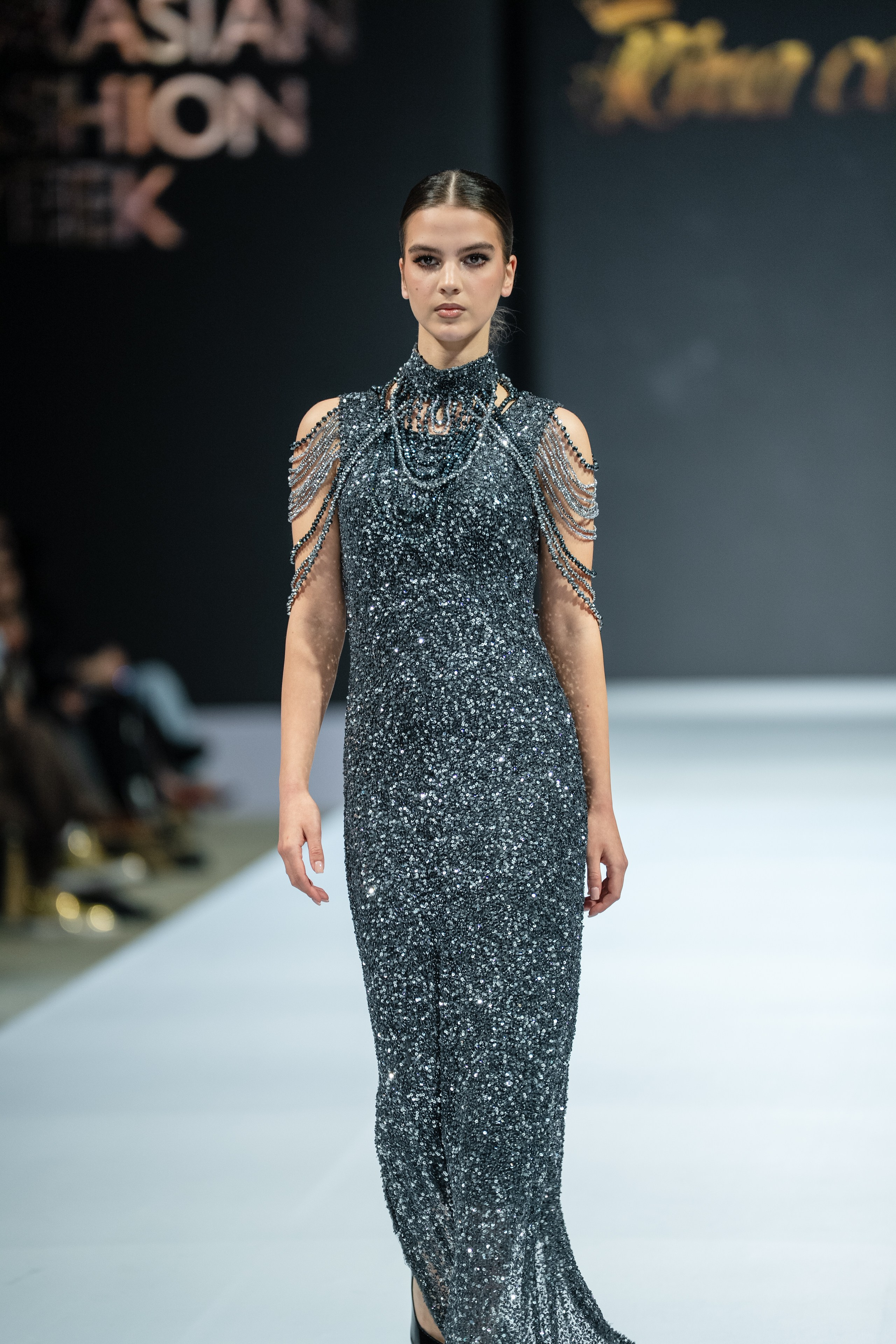EURASIAN FASHION WEEK Rina Collection. Сайт Алматинского НЮ АРТ, будуар и фэшн фотографа Дениса Карпенко