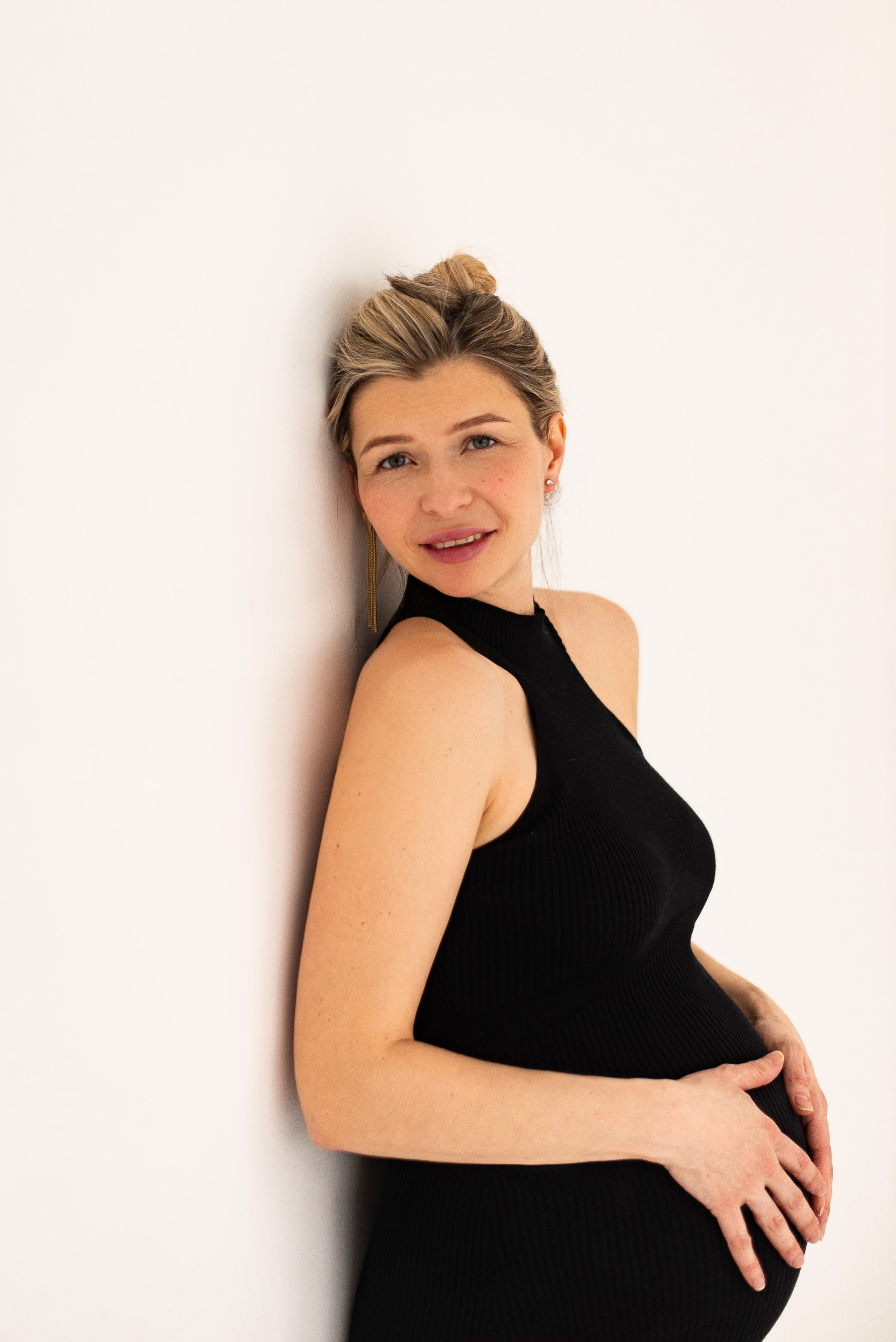 Смотреть серию. ЖЕНСКИЙ ФОТОГРАФ КРИСТИНА ВИГЕЛЬ