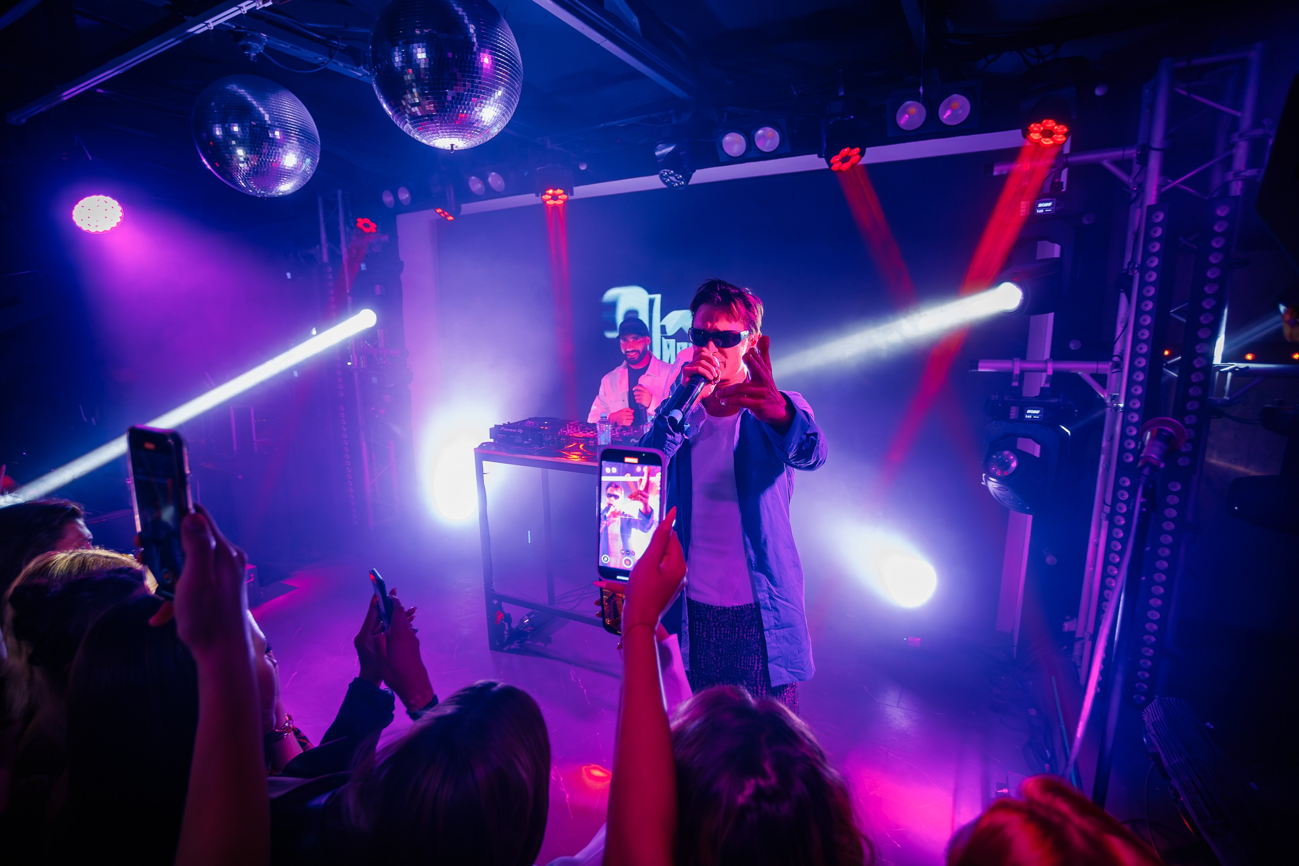 «КРАВЦ"_Чайка на пляже_Ялта_27.08.2025 г. Аминов Руслан | Фотограф