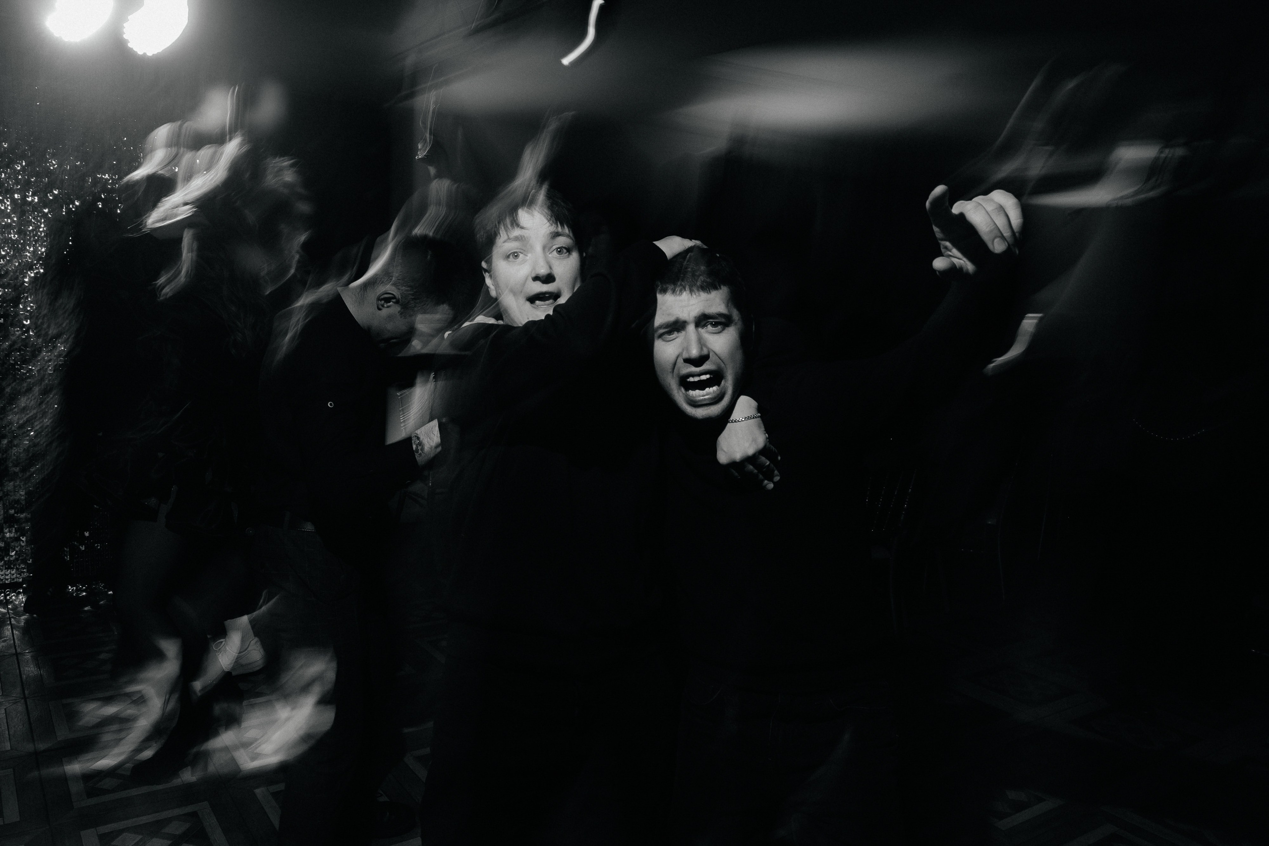 Корпоративная фотосъемка для кафе GARAGE | Новый год 2025 | Минск. Свадебный фотограф в Минске/Беларуси Сергей Спиридонов