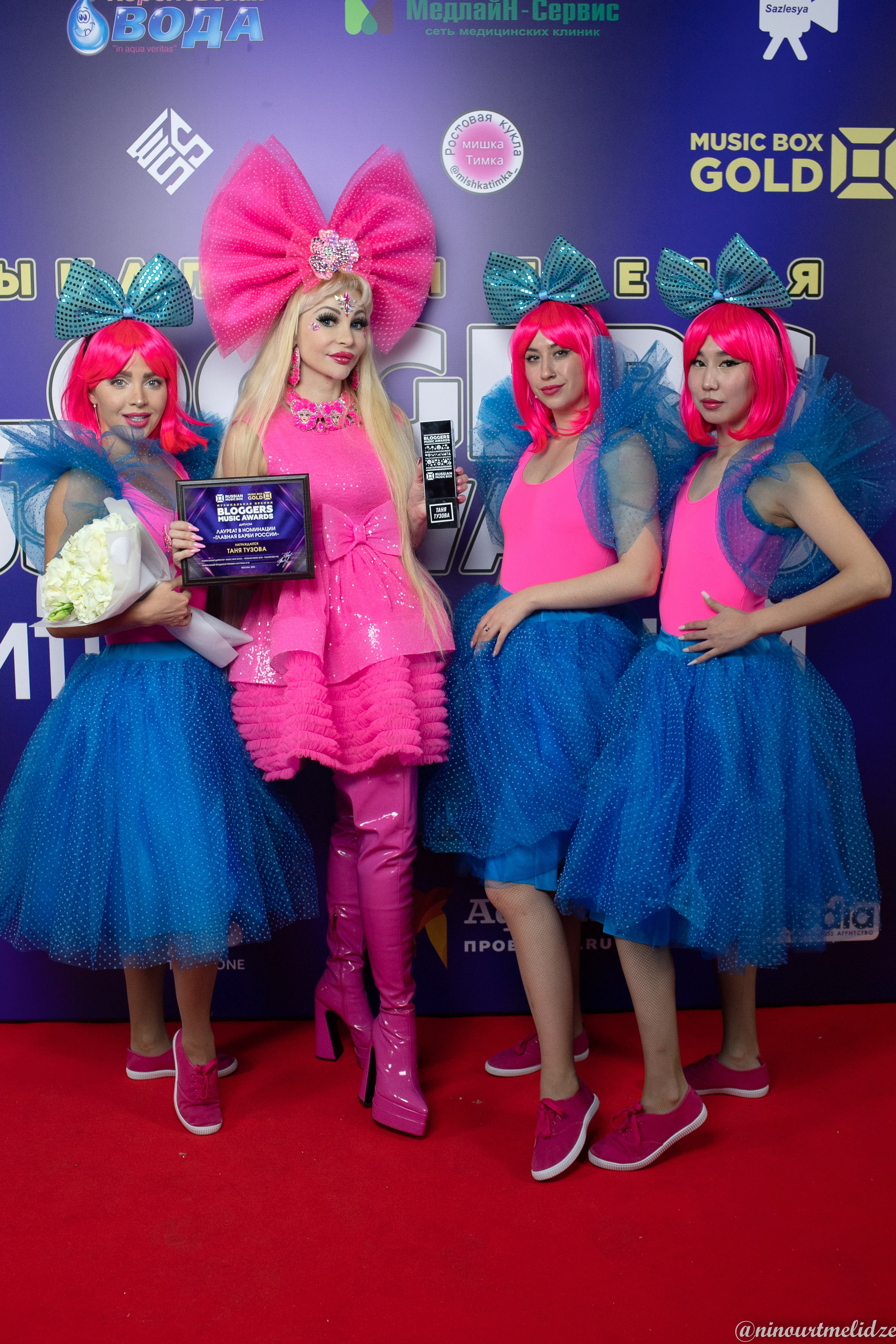 Music box награждение. Art photographer Nino