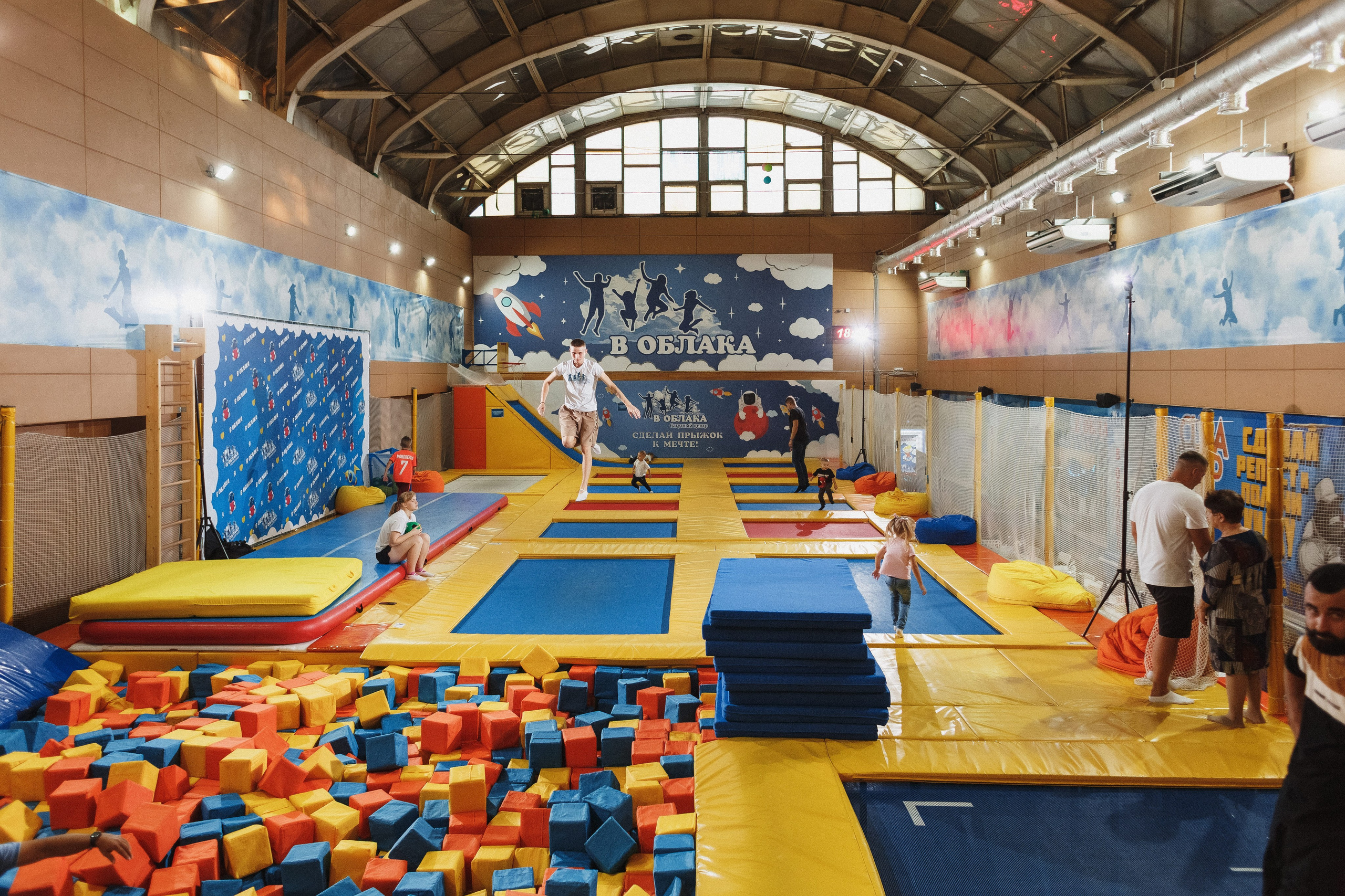 Веселье и радость: День рождения Вани в 'В облака', Таганрог. Свадебный и семейный фотограф в Таганроге Бакарюк Антон