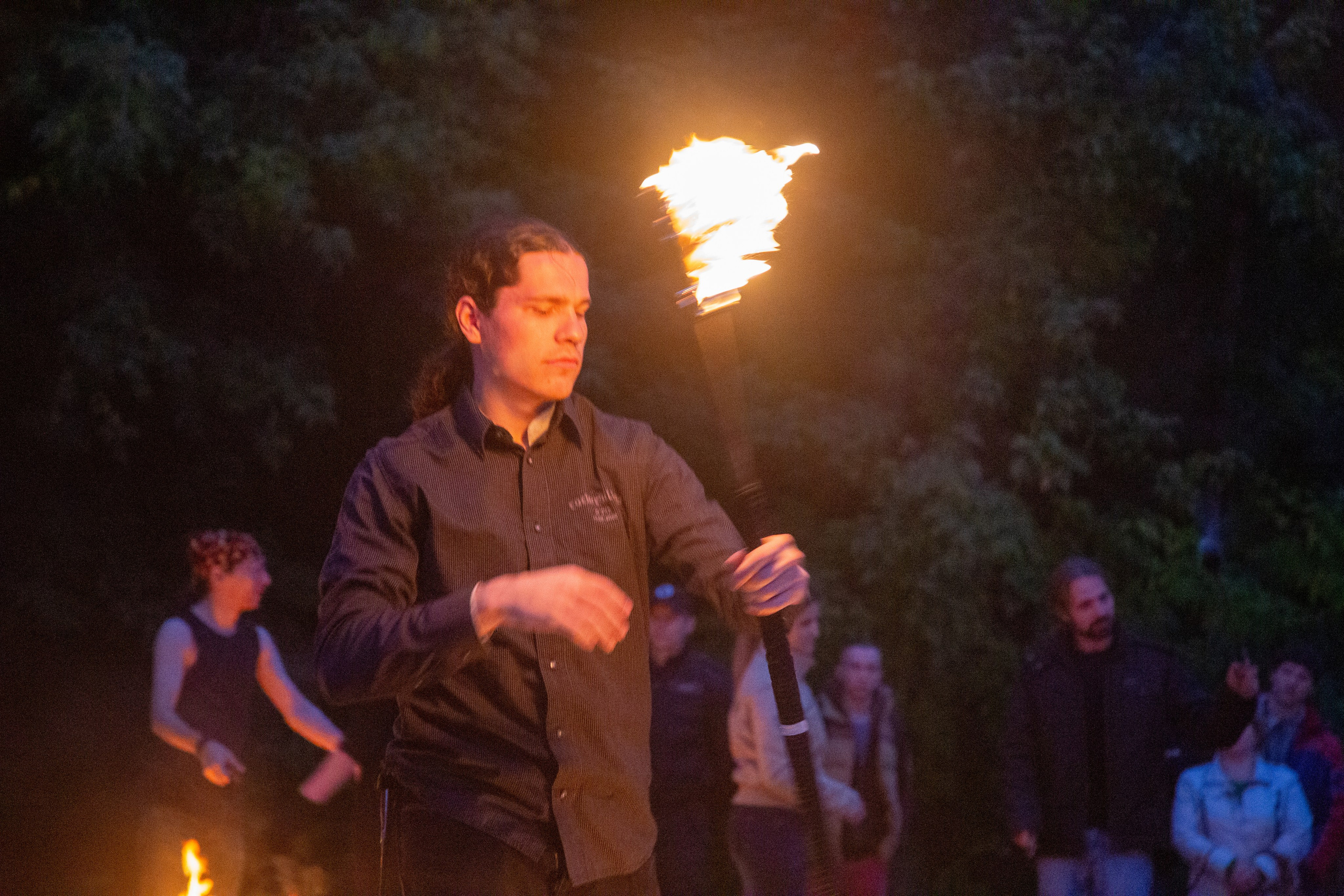 Огненное шоу в Перми. Фотограф Никита Попов. Фотограф Пермь. Фотосессия в фотостудии Перми и на свежем воздухе