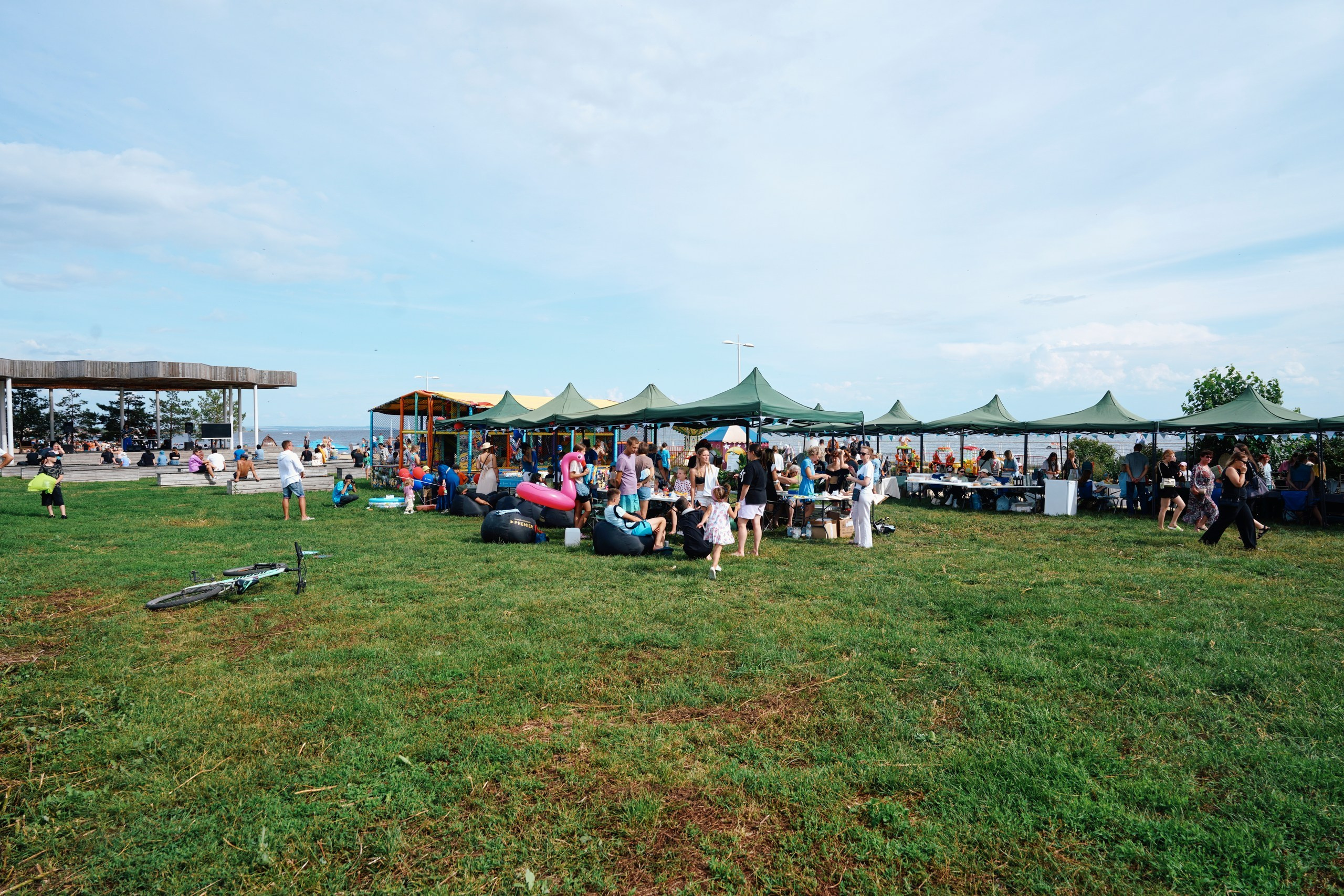 Пляжный маркет 2024, г. Лаишево. Фотограф Казань