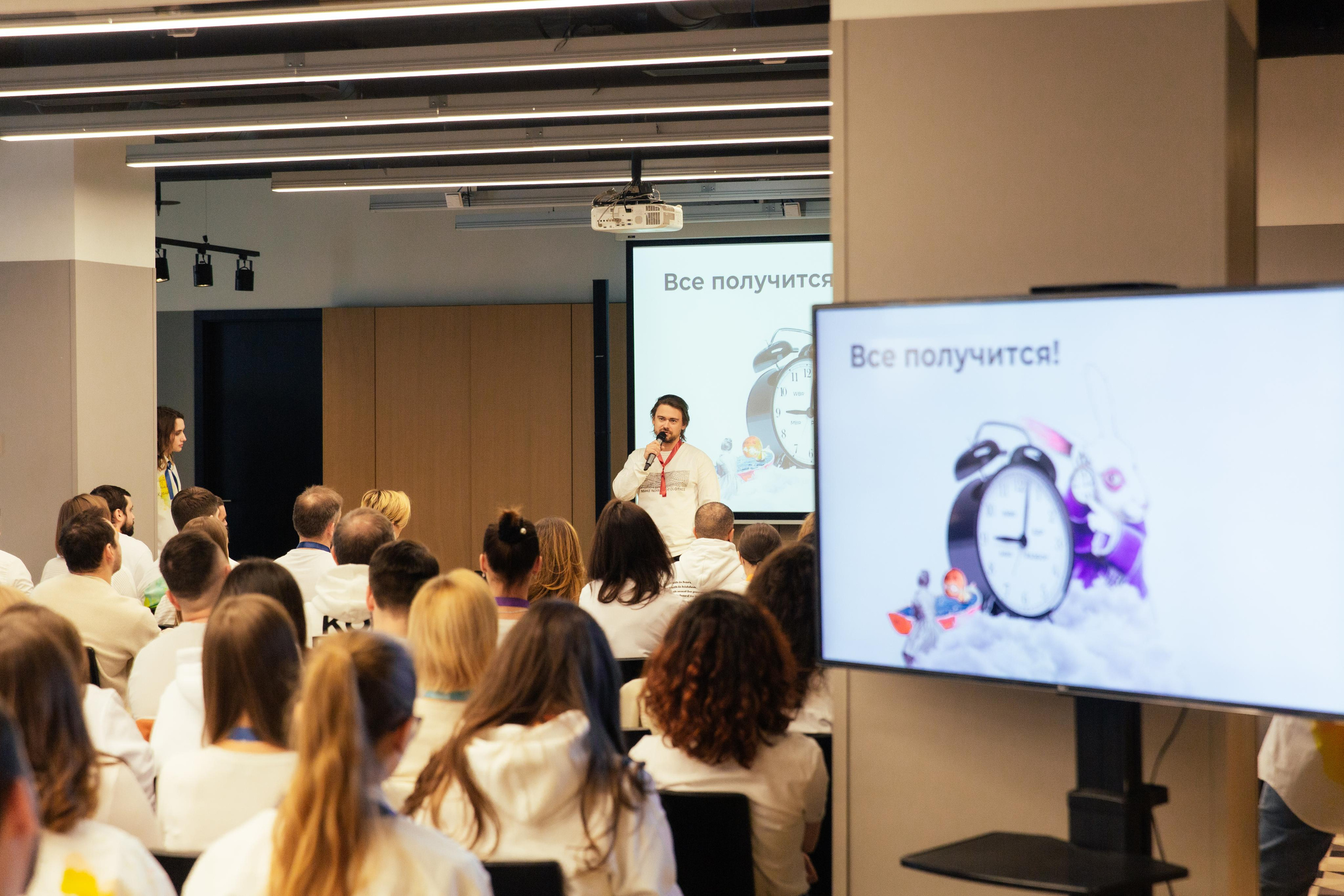 White Rabbit Family. КонТайм: профессиональная съемка для организаций