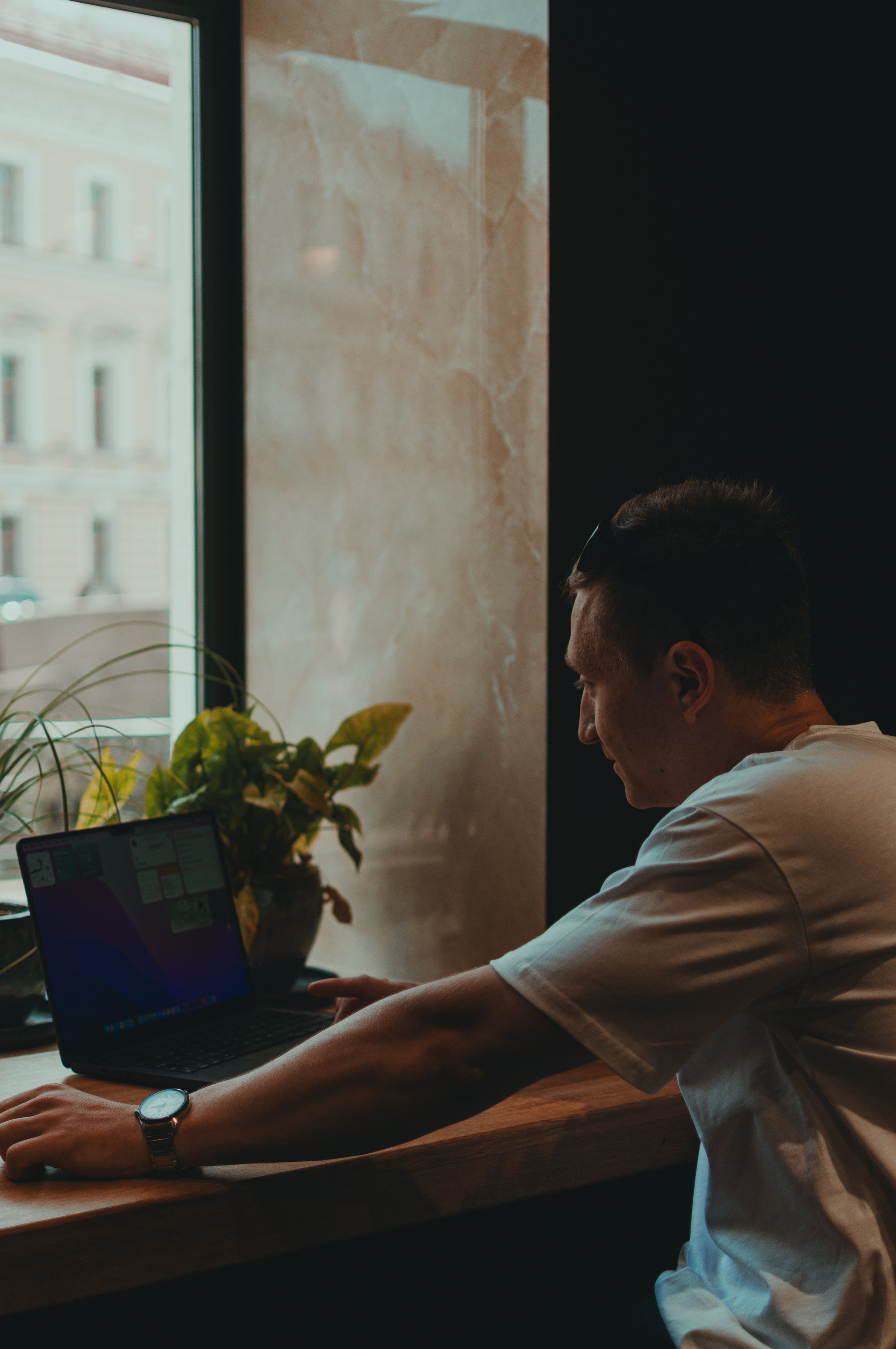 Владимир. MILATE — выпускные альбомы, фотосессии и видео в Москве